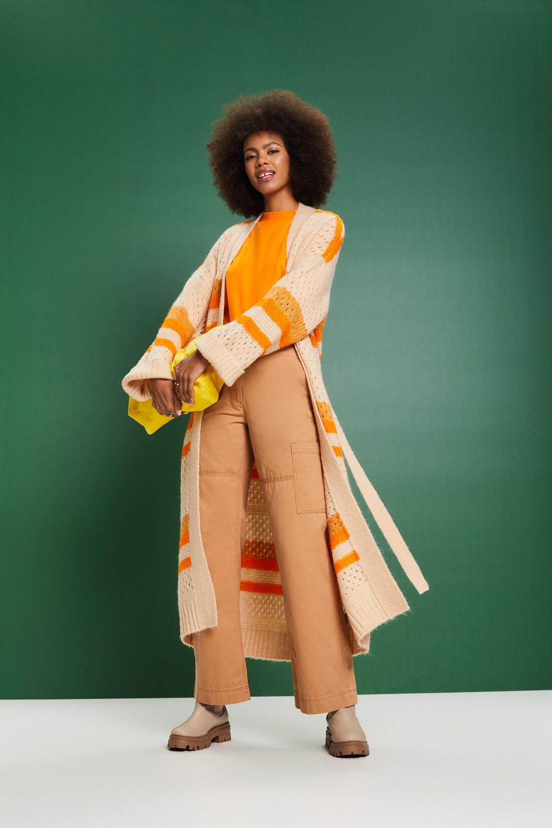 Langer Cardigan aus Wollmix mit G&uuml;rtel