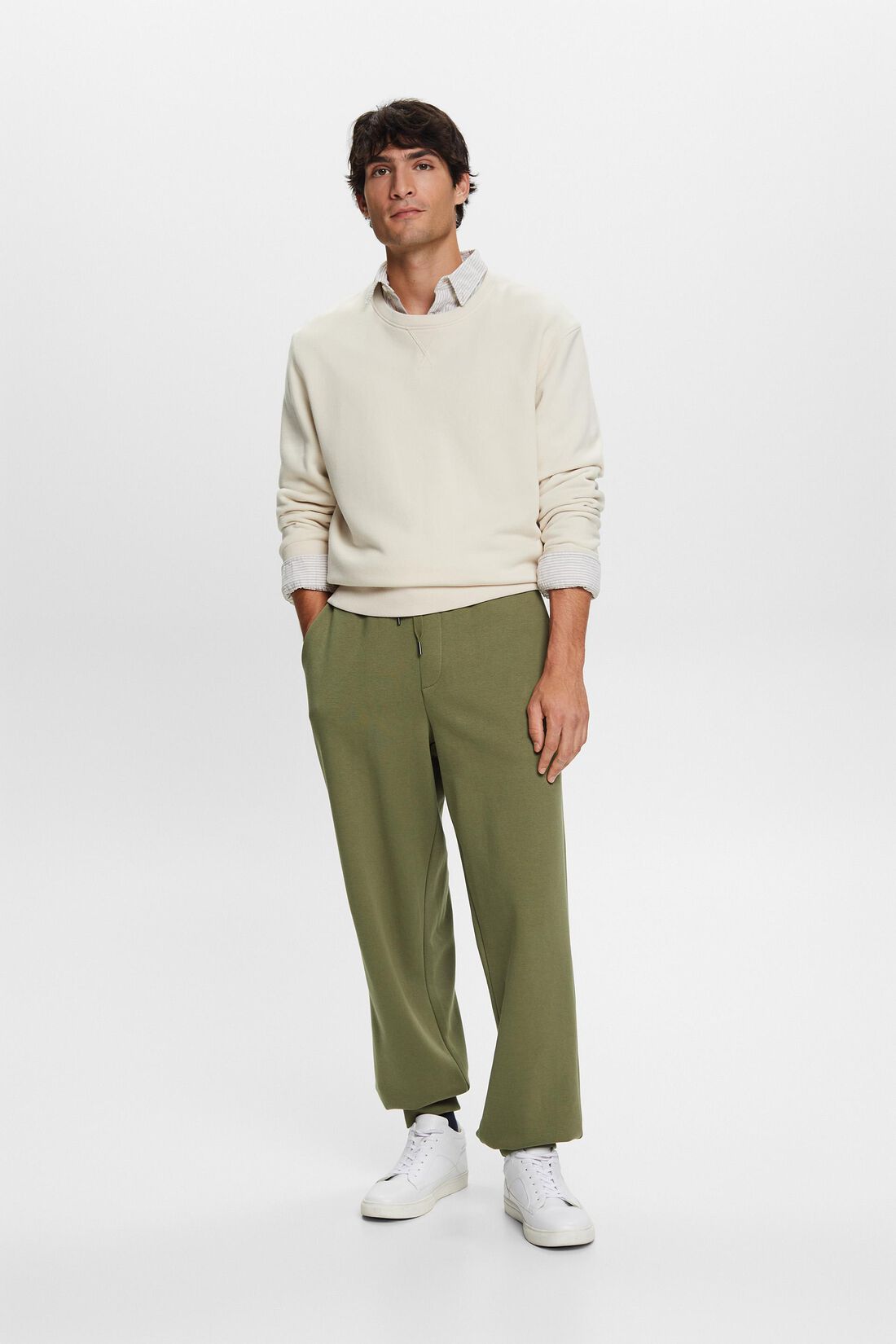 Jogger mit Logostickerei