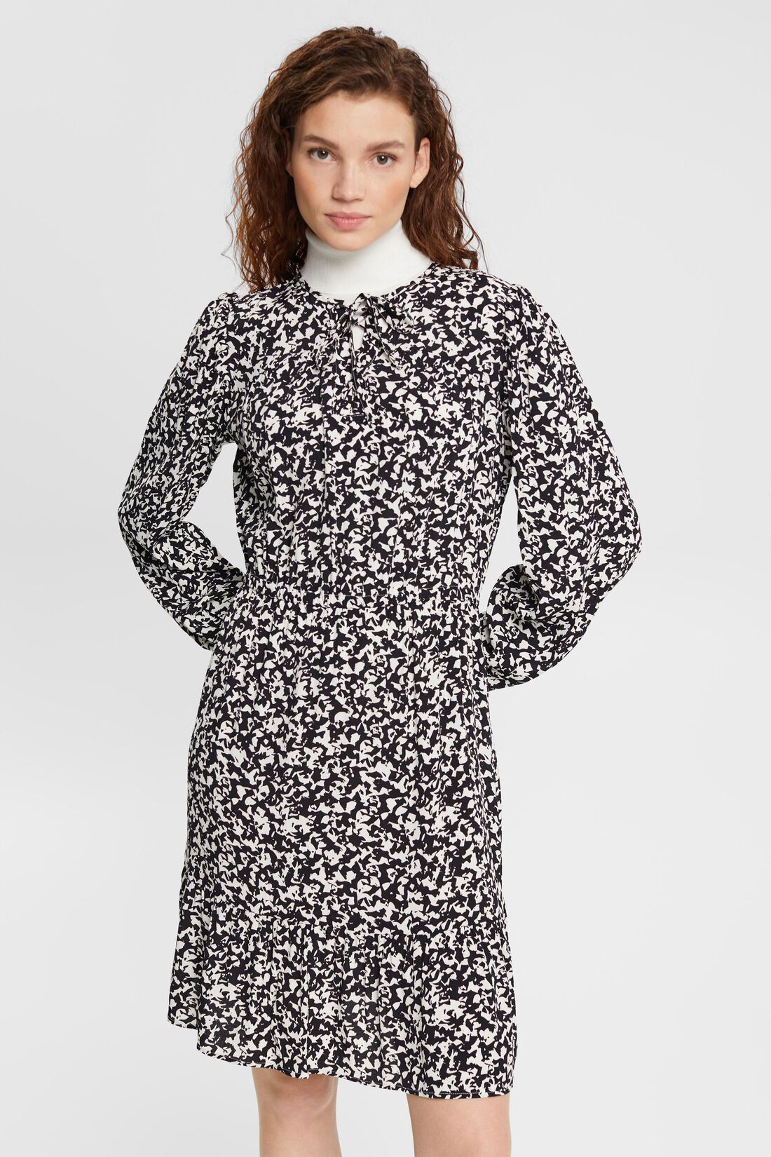 Gemustertes Minikleid