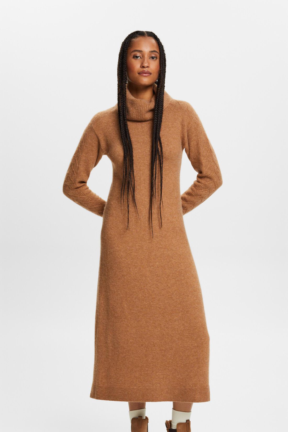 Midi-Strickkleid mit Wasserfall-Ausschnitt