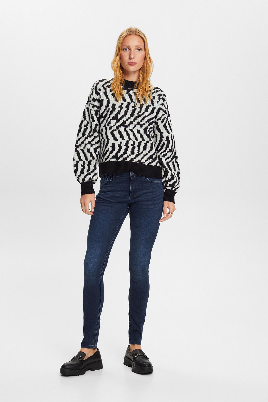 Schmale Jeans mit mittlerer Bundh&ouml;he