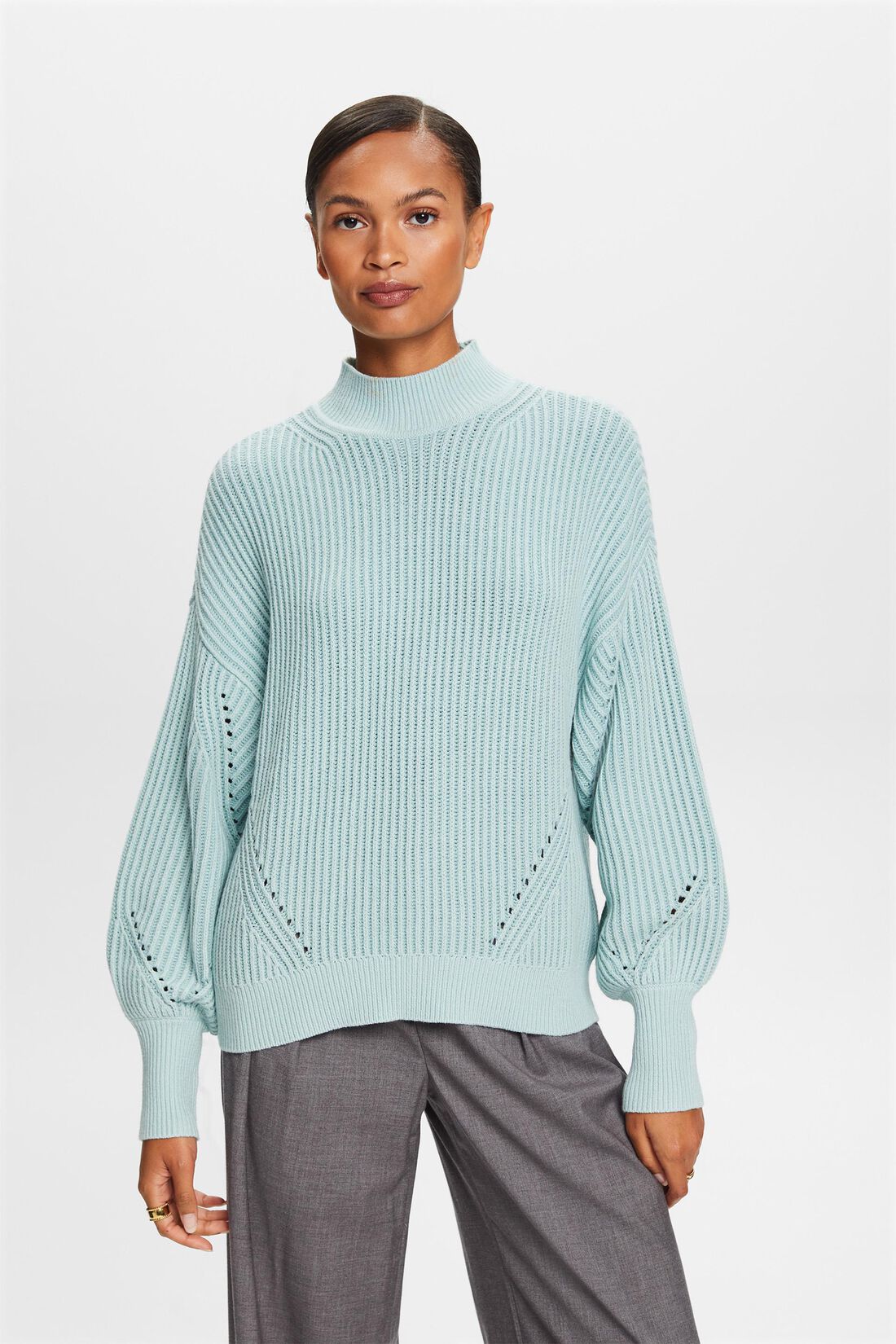 Rippstrickpullover mit Stehkragen