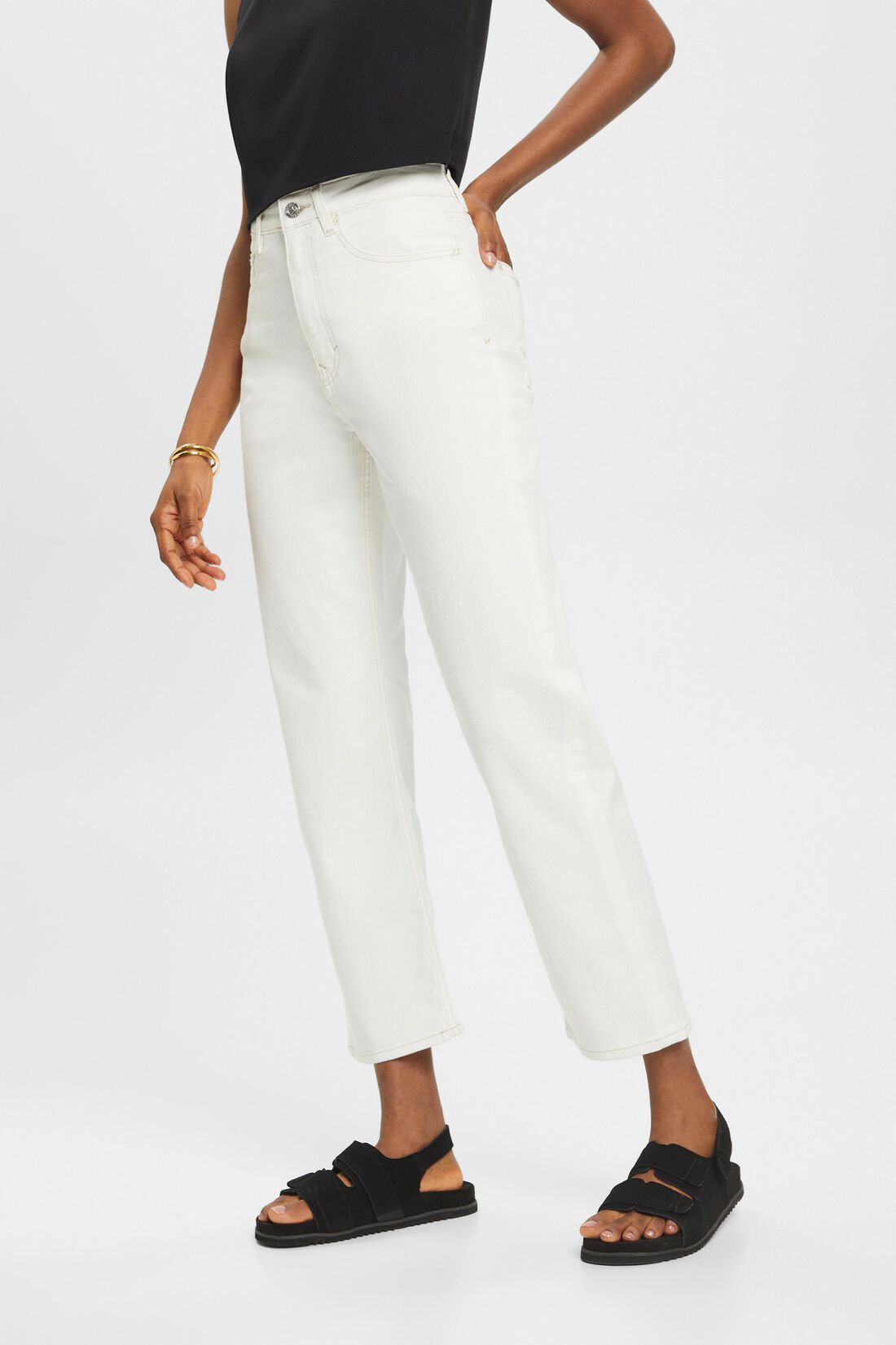Verk&uuml;rzte Jeans mit geradem Bein