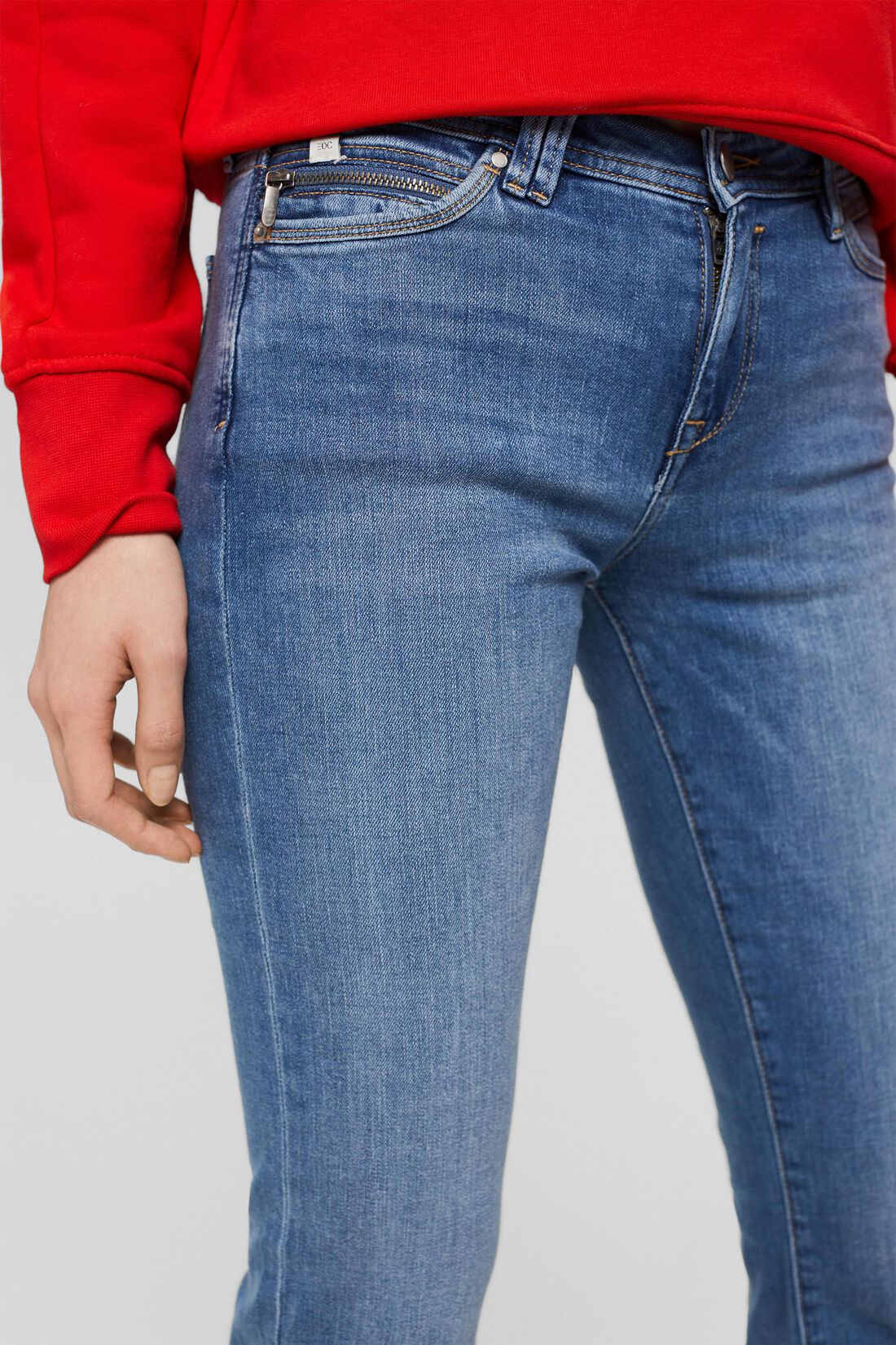 Low-Rise-Stretchjeans