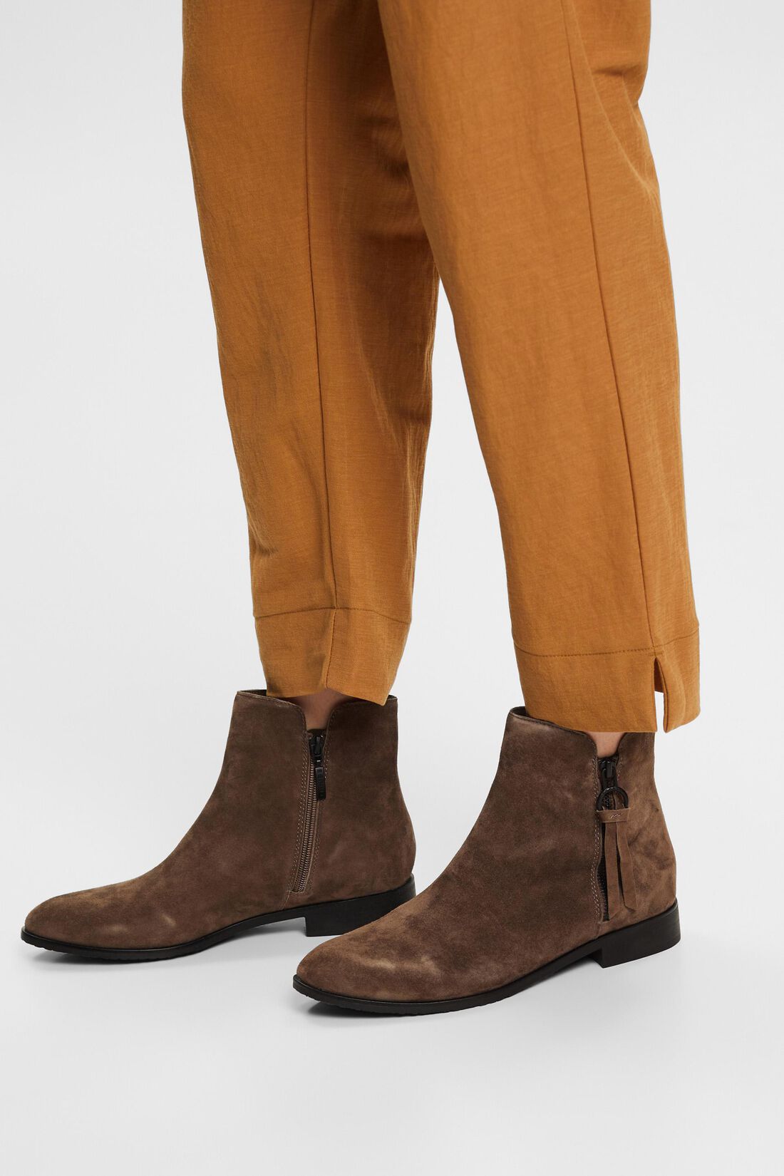 Rauleder-Boots mit Rei&szlig;verschluss