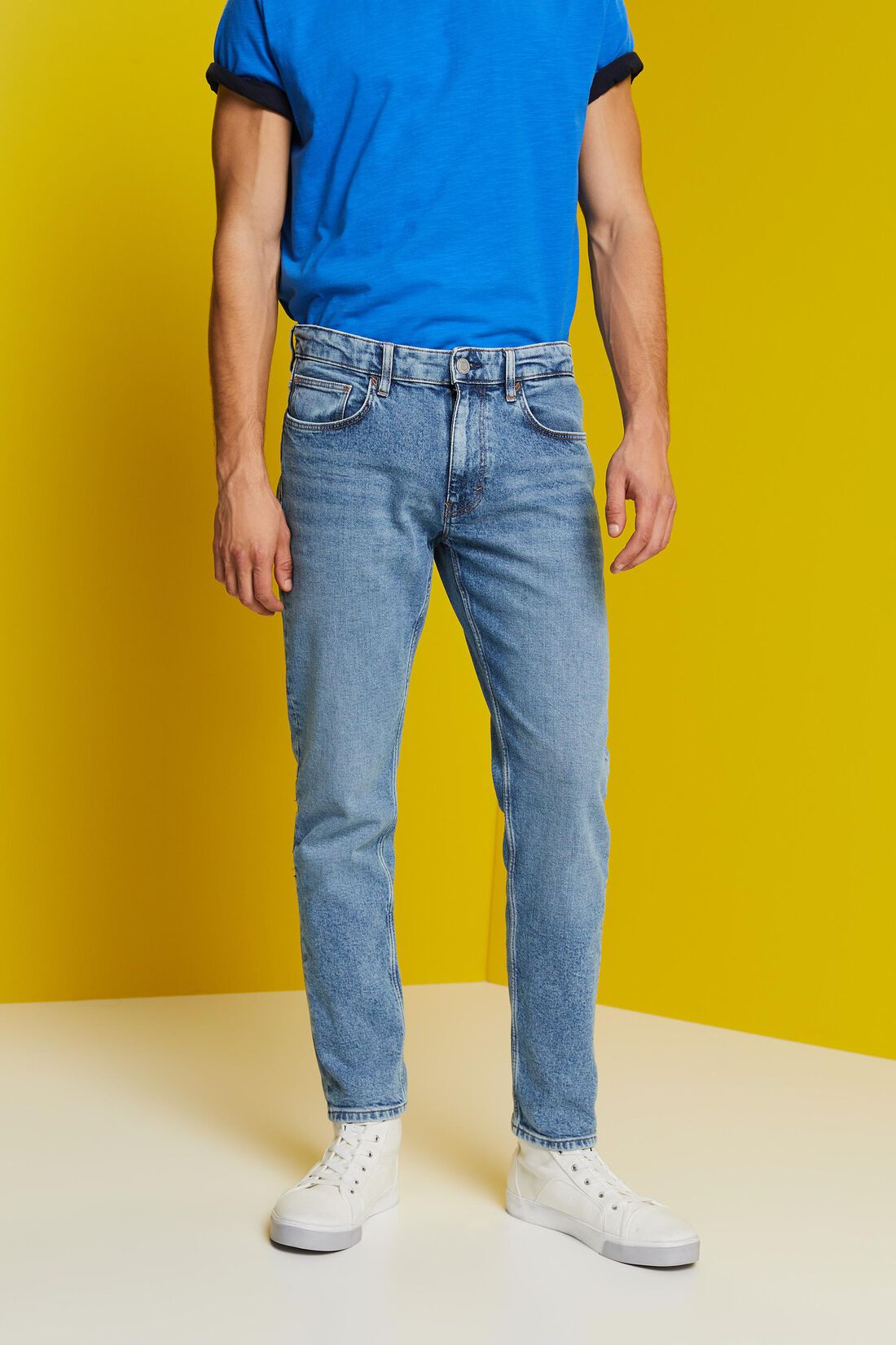 Jeans in schmaler Passform aus Baumwollstretch