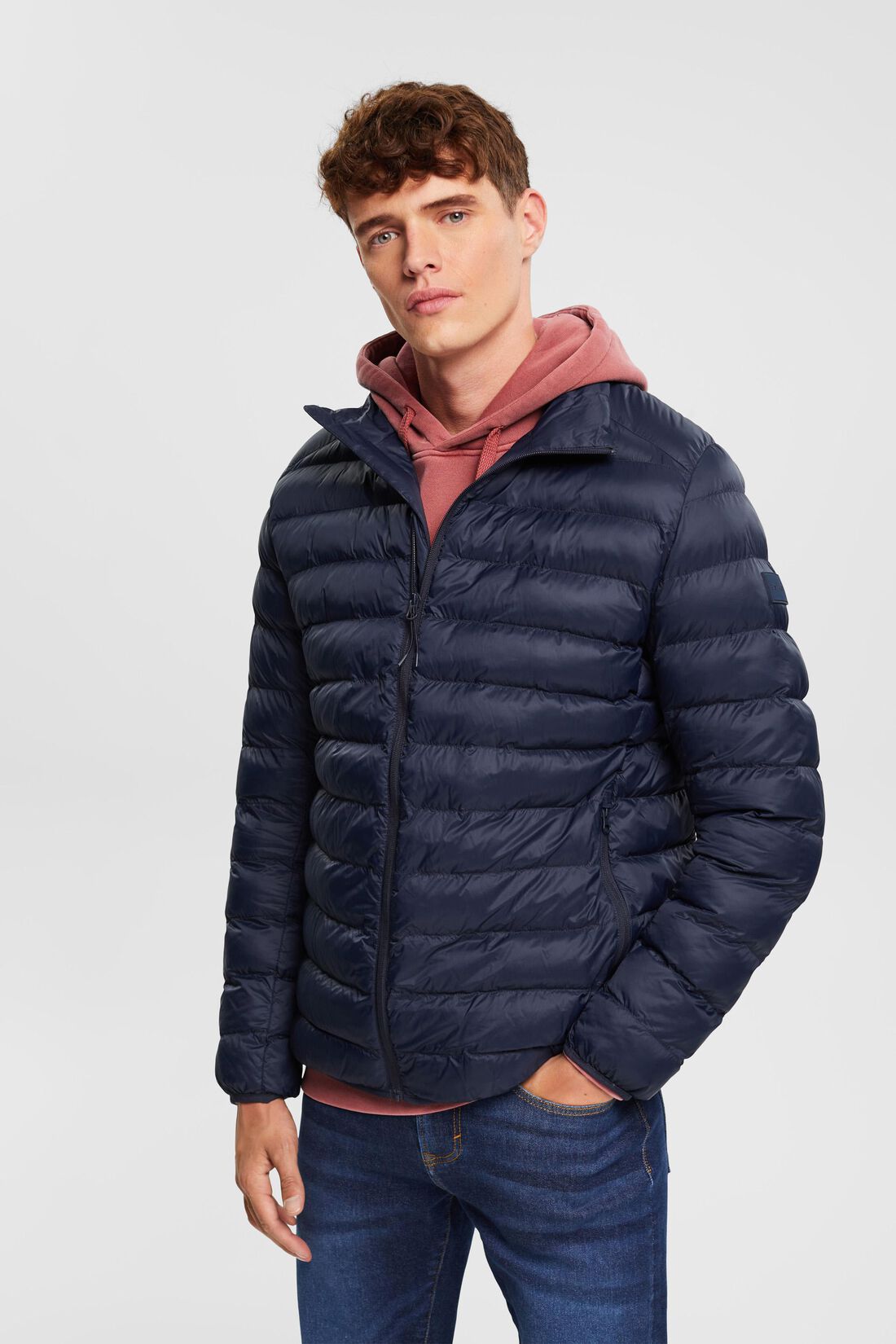 Steppjacke mit hohem Kragen