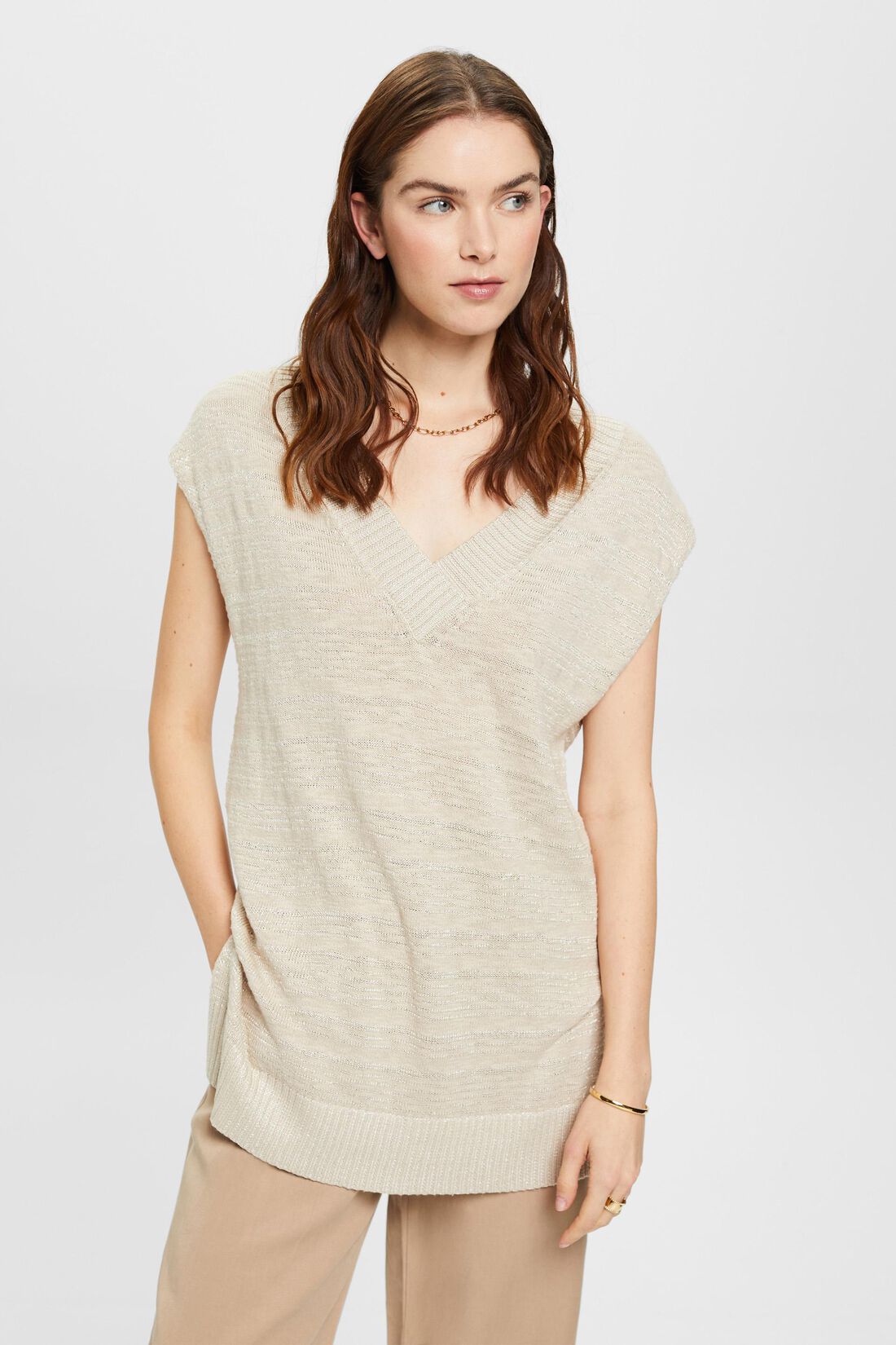 Pullover im Tunika-Stil mit V-Ausschnitt