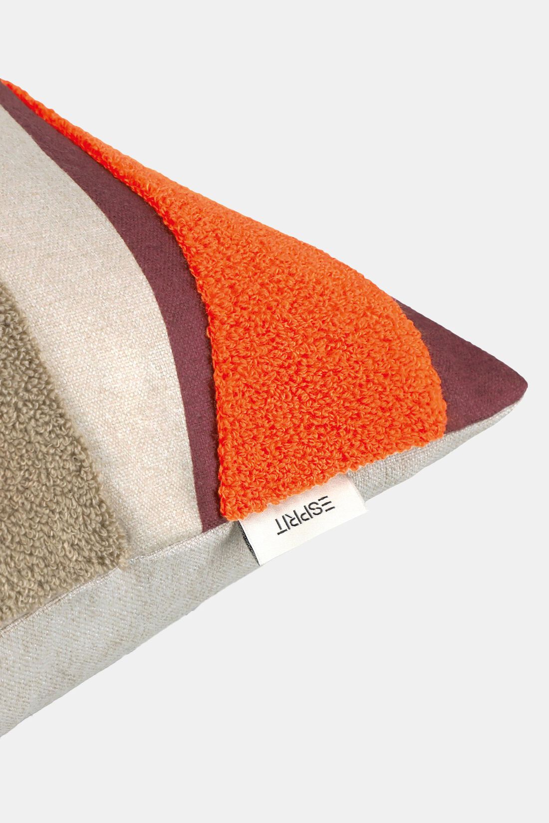 Kissenh&uuml;lle aus Boucl&eacute; mit Wellenmuster