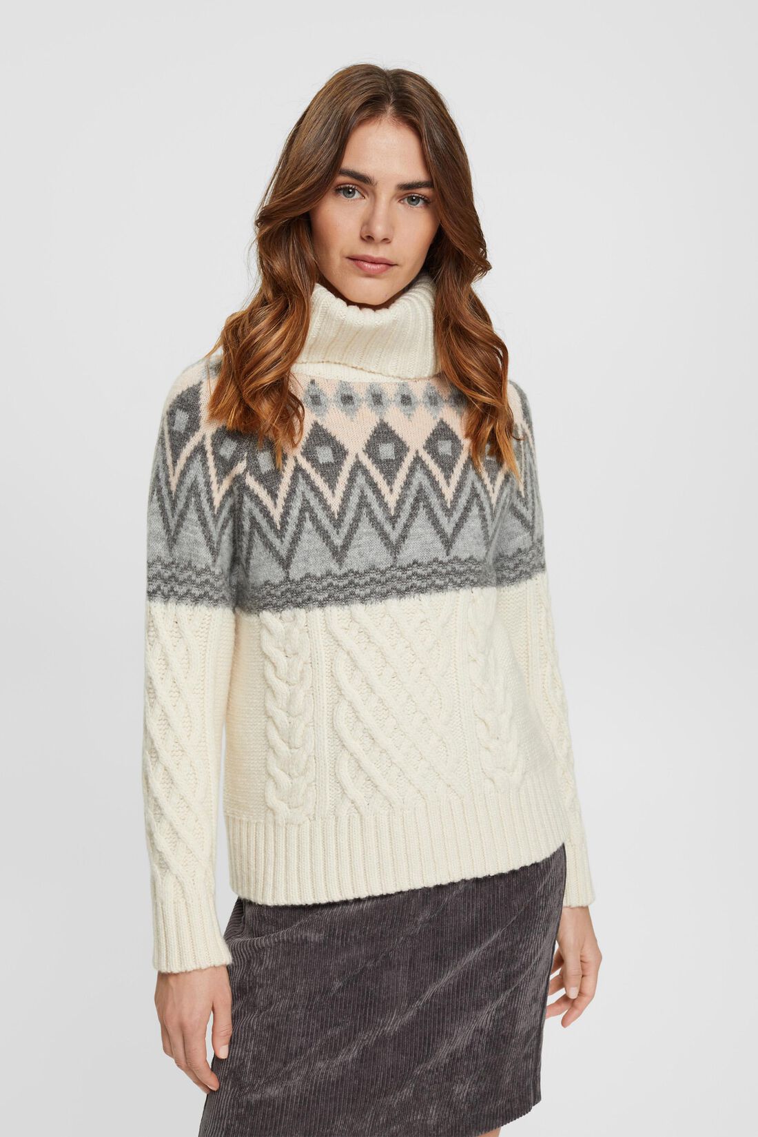 Rollkragenpullover aus Jacquard-Strick mit Wolle