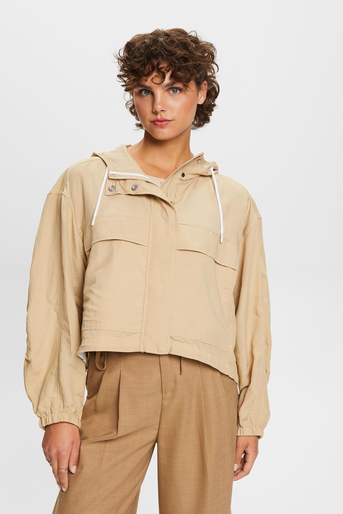 &Uuml;bergangsjacke mit Kapuze, Leinenmix