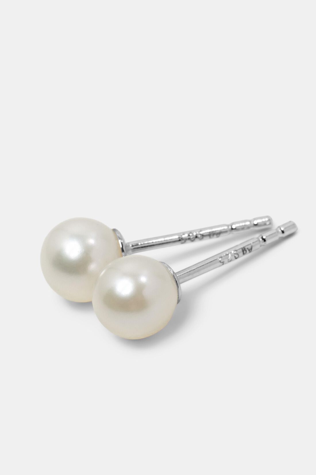 Perlenohrringe aus Sterlingsilber