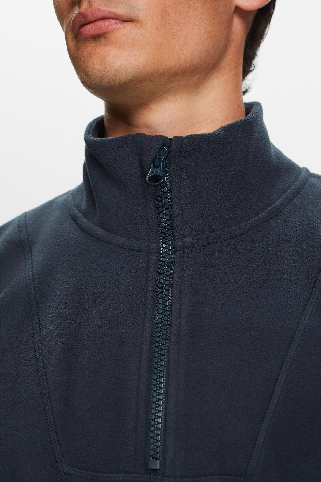 Fleece-Sweatshirt mit halblangem Rei&szlig;verschluss