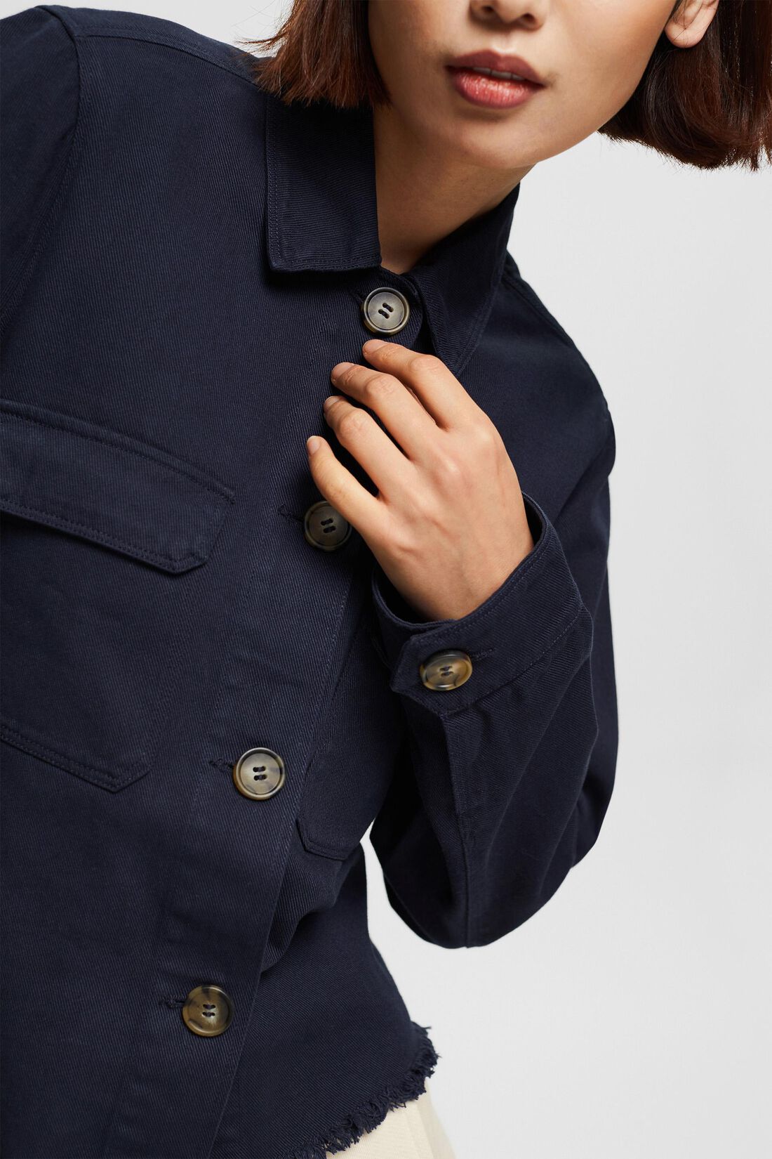 Denim-Shacket mit Fransen