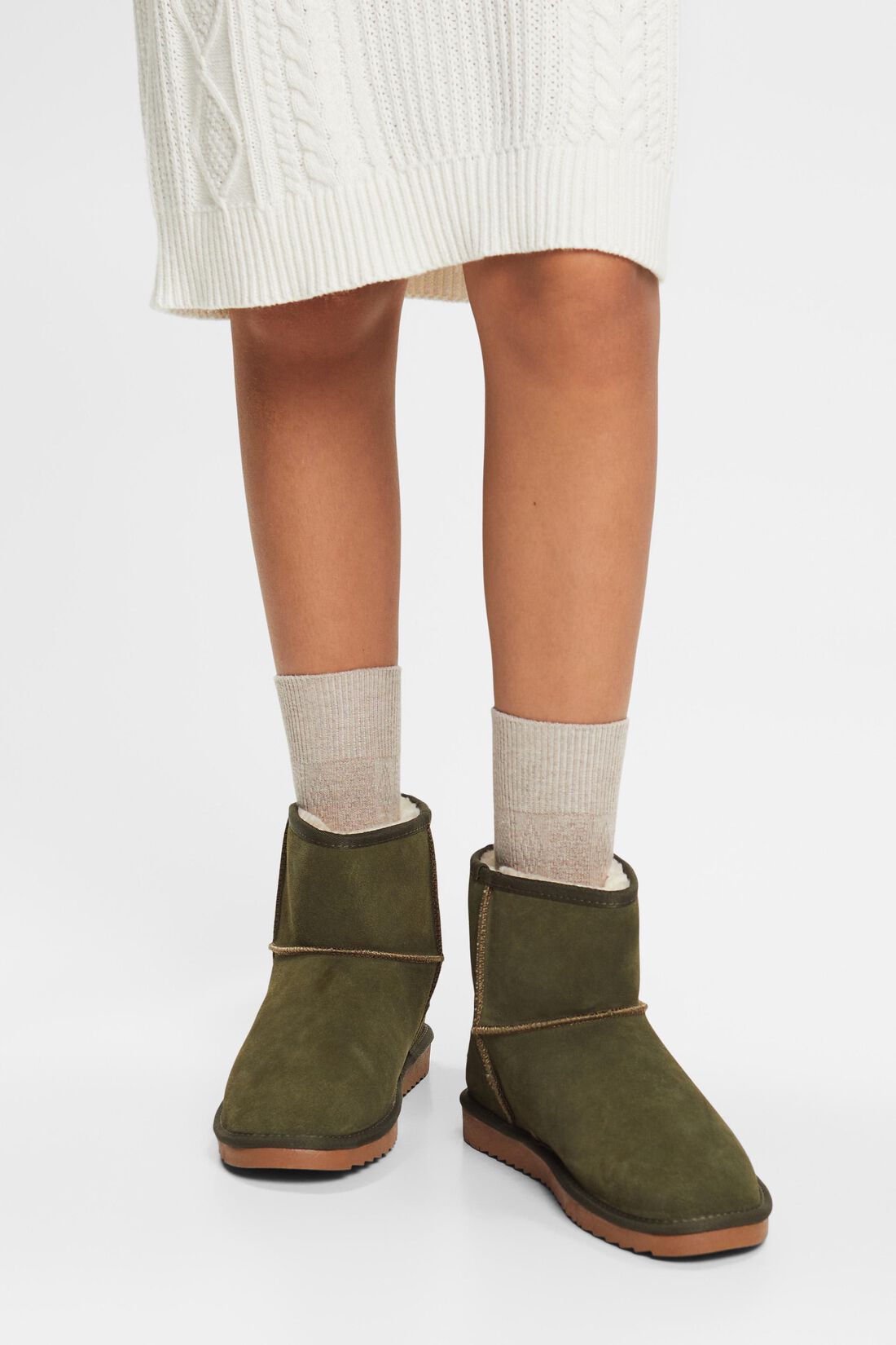 Veloursleder-Boots mit Kunstfellfutter