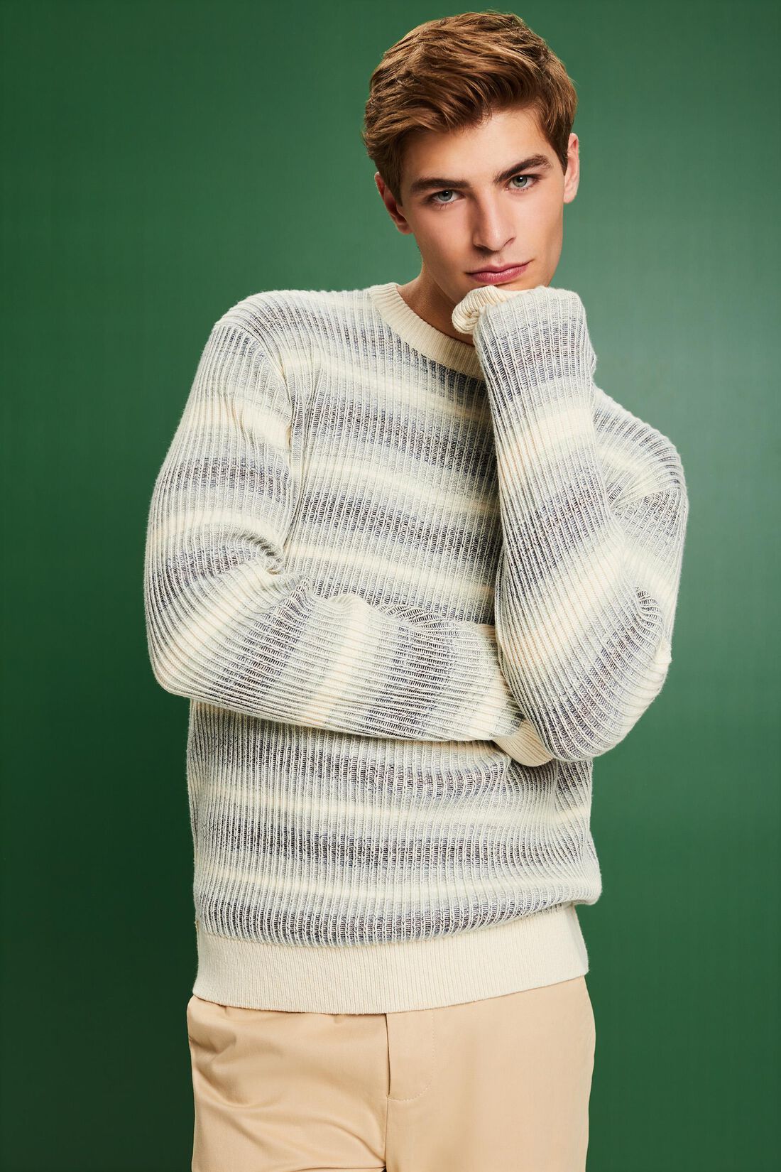 Rundhals-Pullover aus Rippstrick