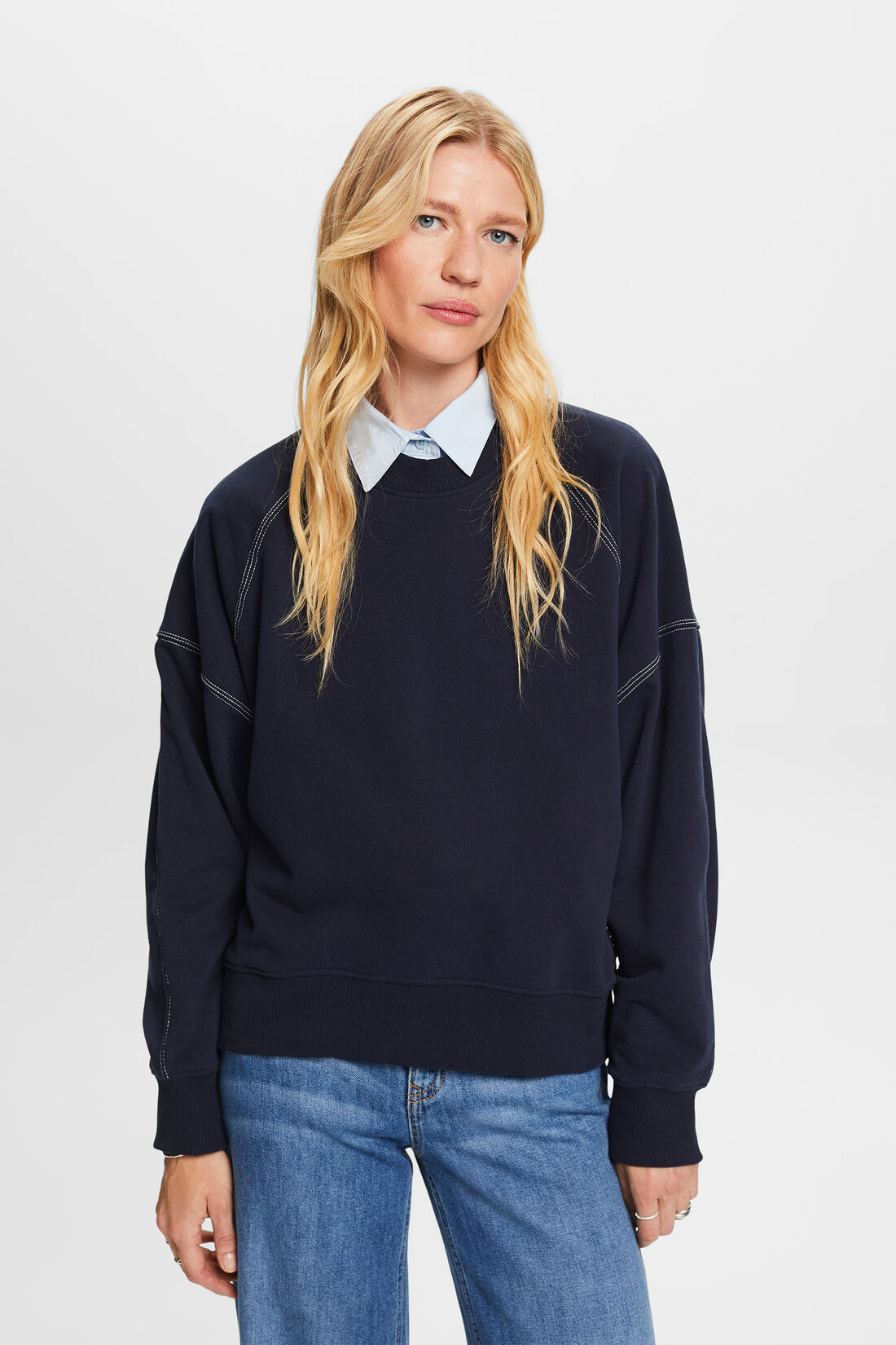 Recycelt: Sweatshirt mit Rundhalsausschnitt