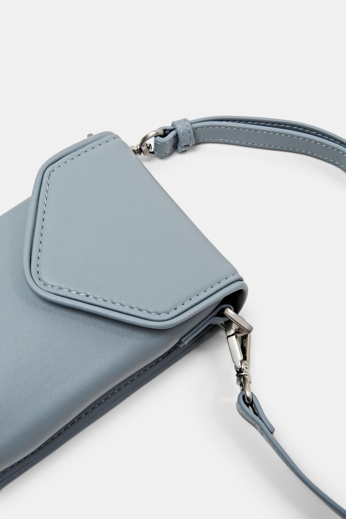 Handytasche zum Umh&auml;ngen in Lederoptik