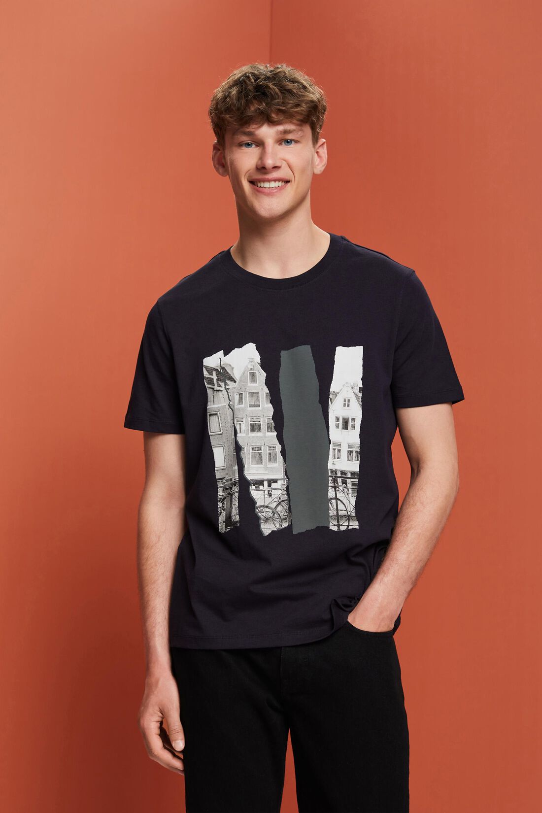 Rundhals-T-Shirt mit Print, 100 % Baumwolle