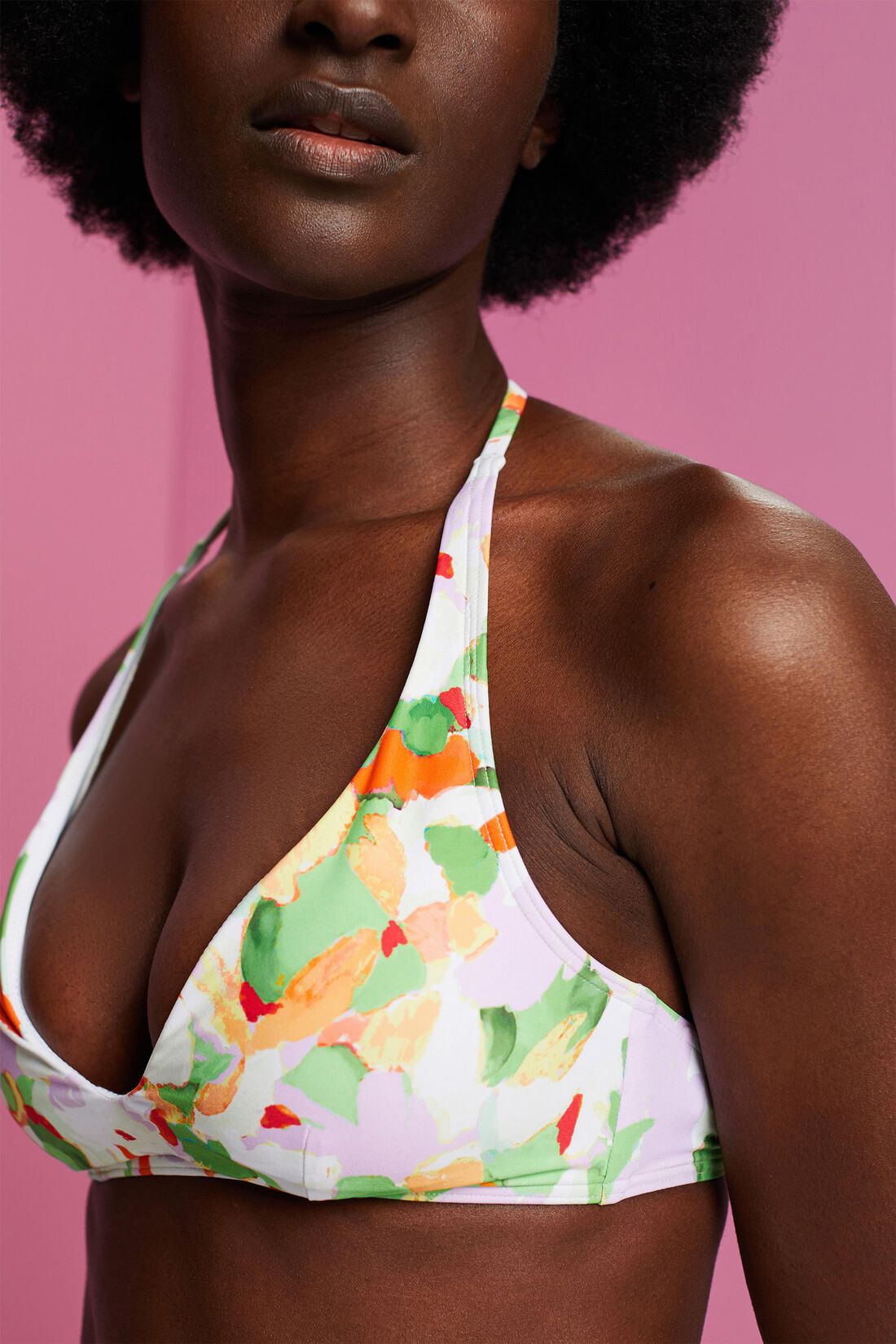 Recycelt: Wattiertes Neckholder-Bikinitop