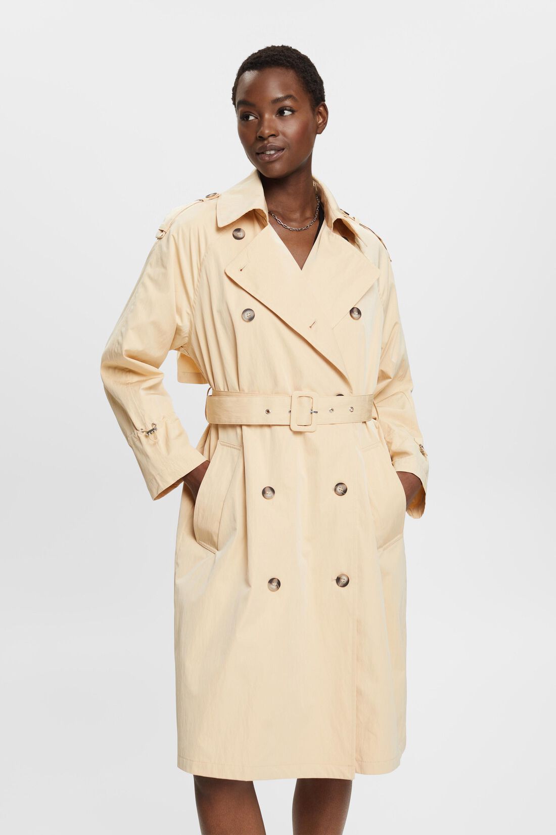 Doppelreihiger Trenchcoat mit G&uuml;rtel