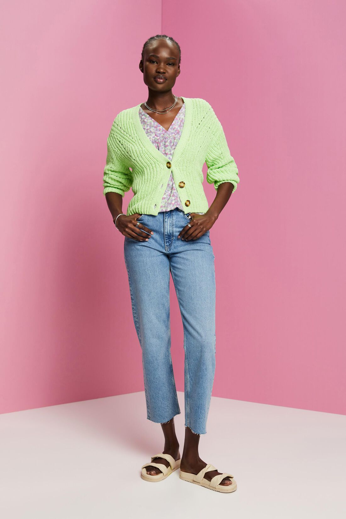 Bluse mit V-Ausschnitt und Muster