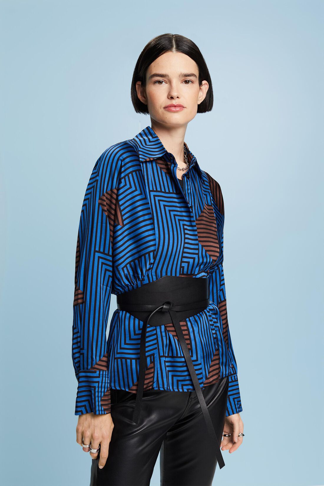 Satinbluse mit Fledermaus&auml;rmeln