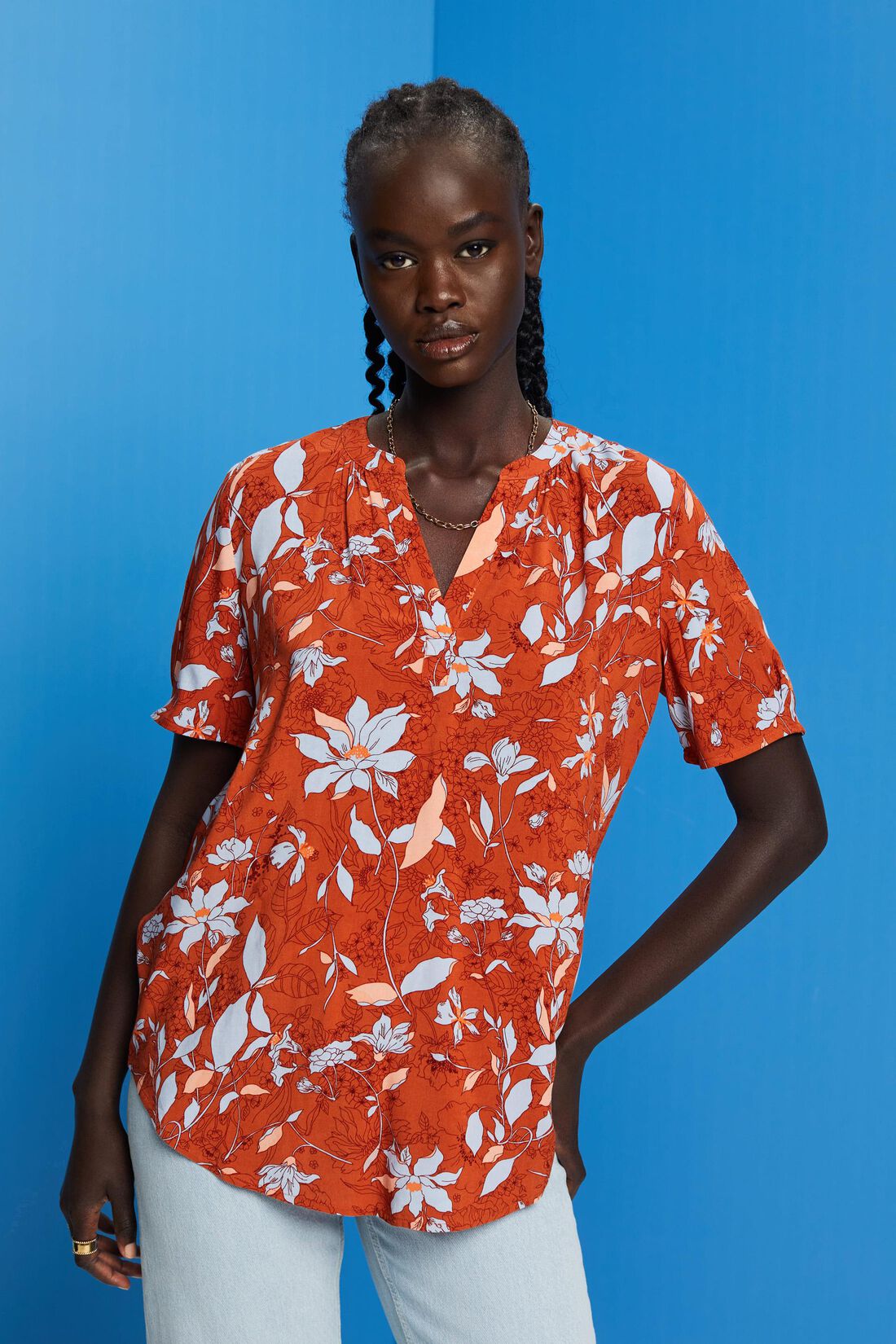 Florale Bluse mit geschlitztem Ausschnitt