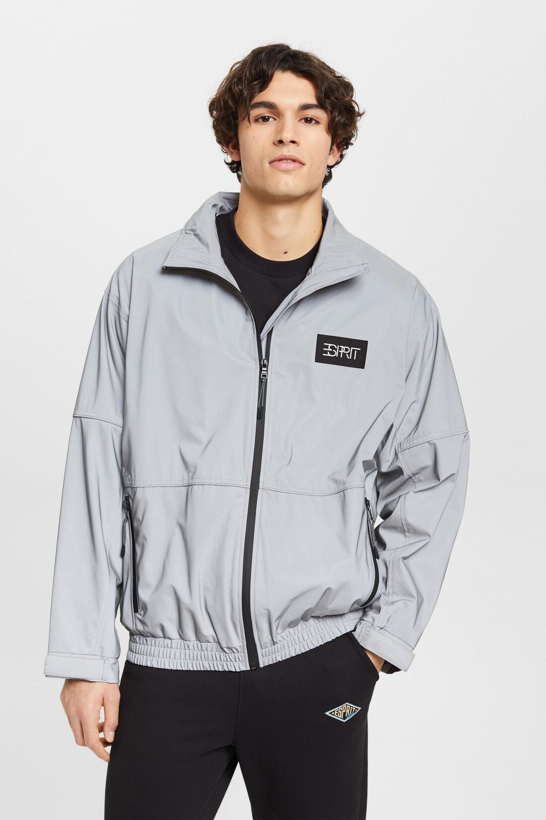 Windbreaker im Oversize-Look