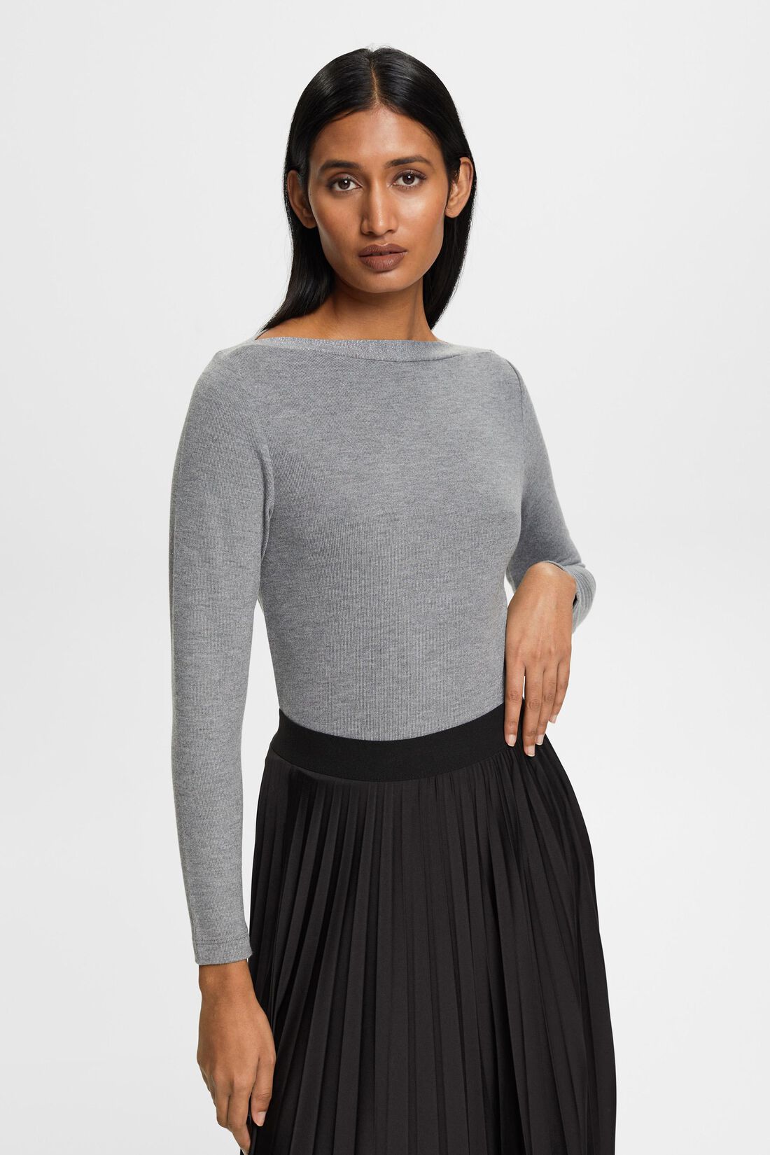 Longsleeve mit glitzerndem U-Boot Ausschnitt