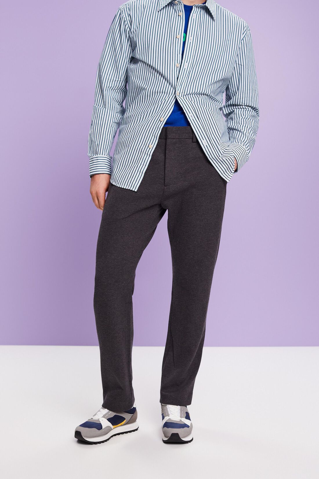 Schmal geschnittene Strickhose