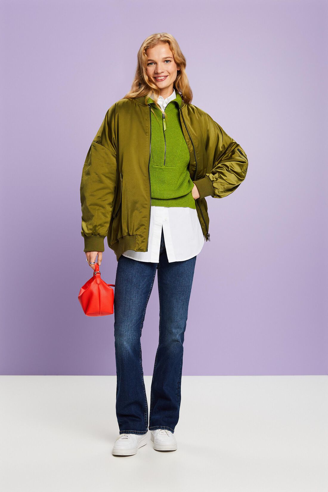 Bootcut Jeans mit mittelhohem Bund