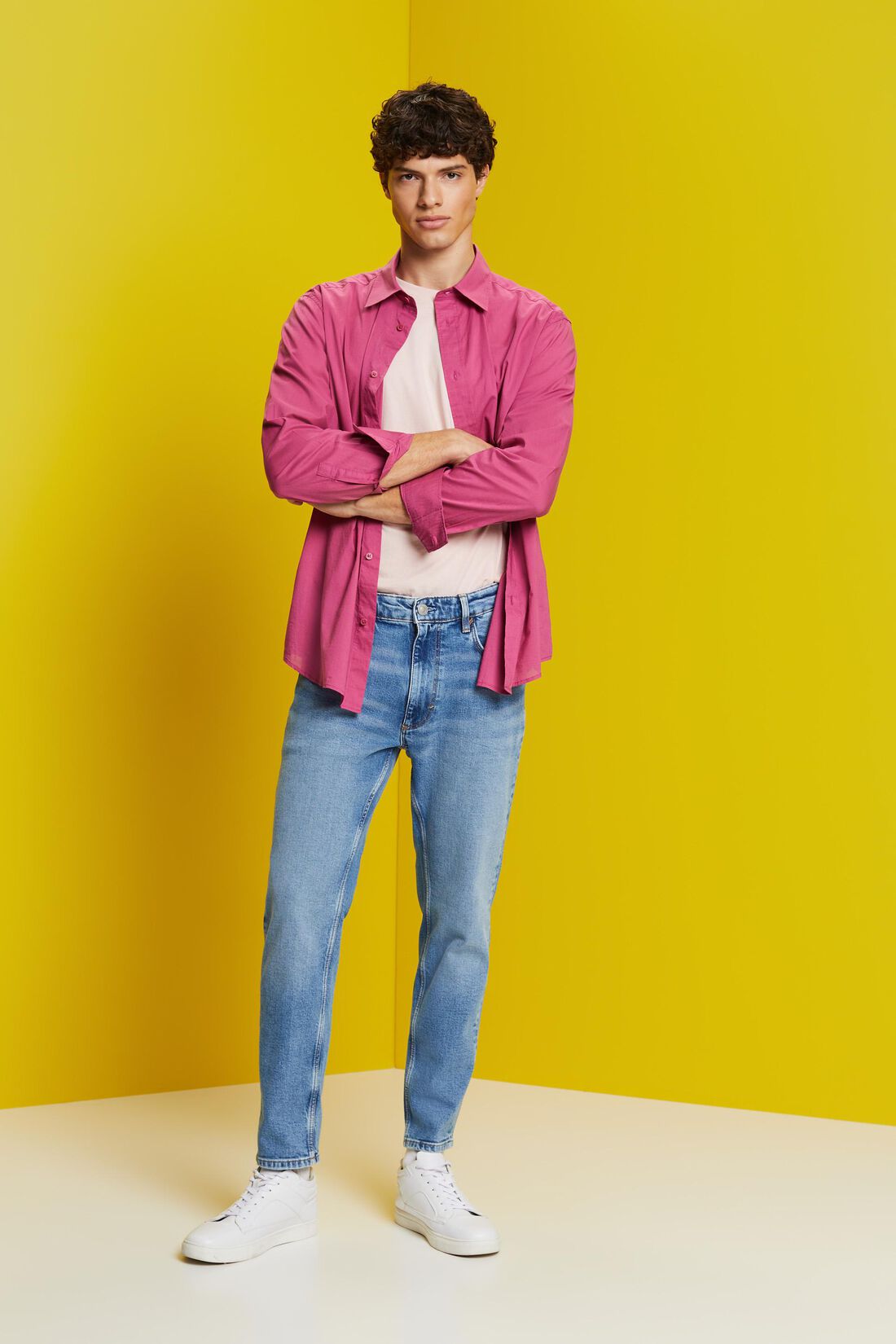 Relaxed-Fit-Jeans