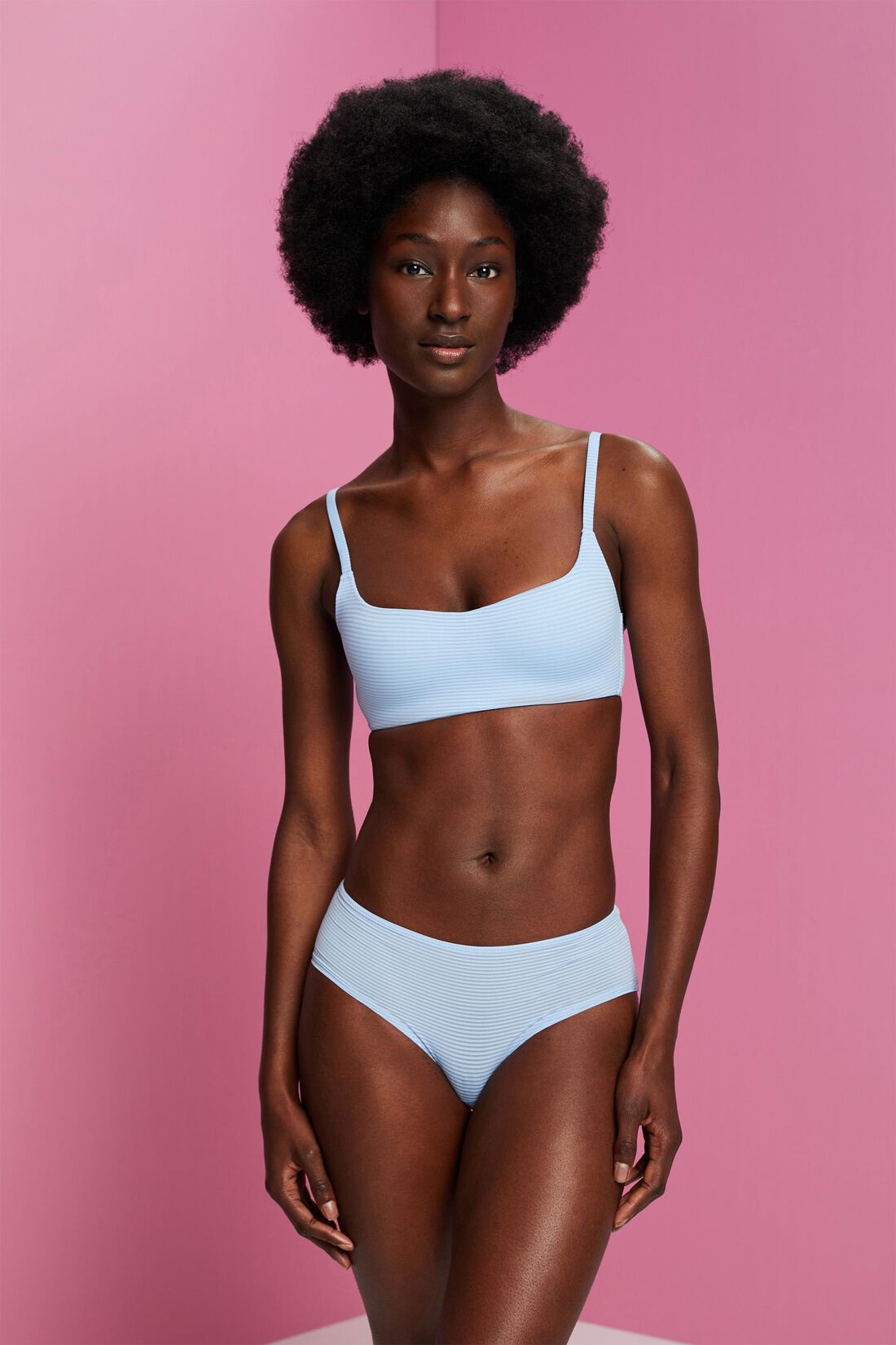 Wattierte Bralette aus recycelter Mikrofaser