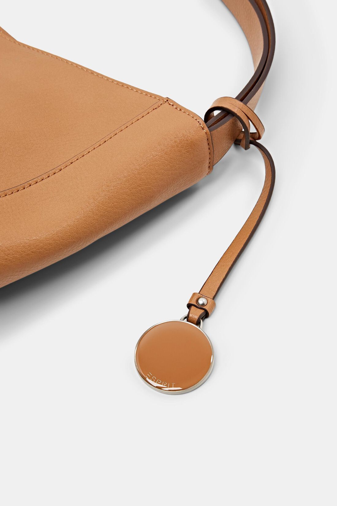 Recycelt: Hobo Bag in Lederoptik
