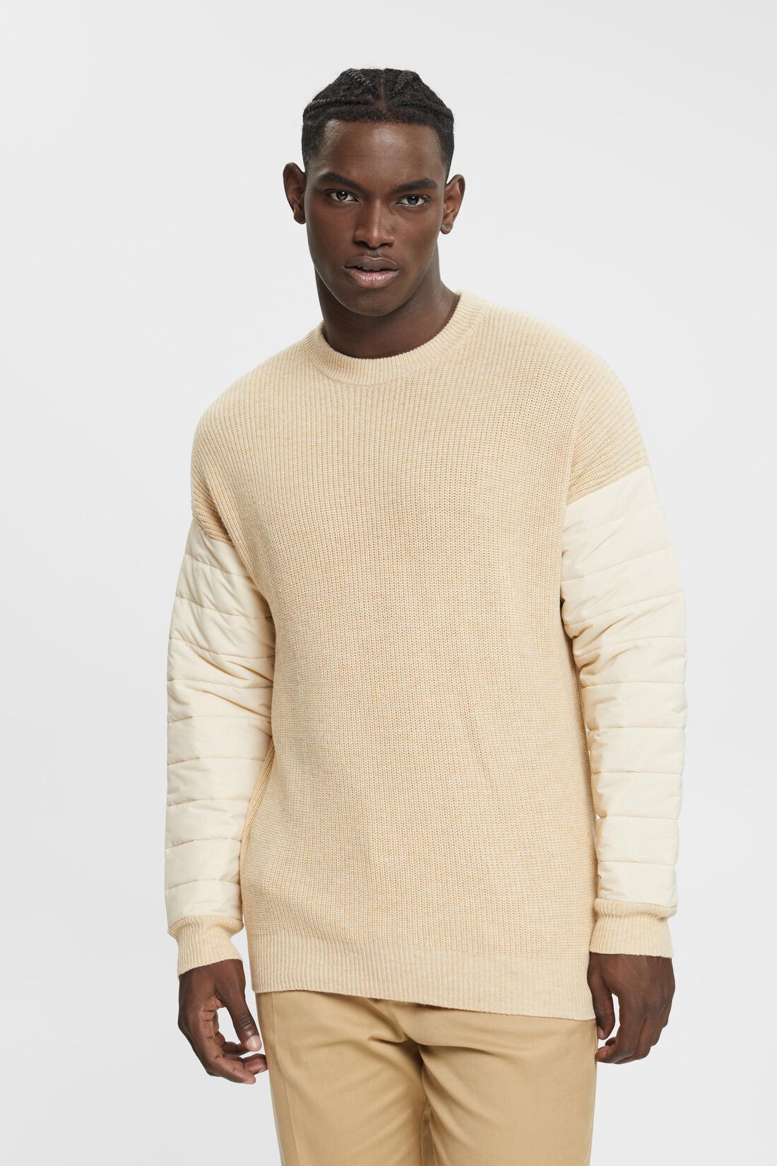 Pullover aus Materialmix