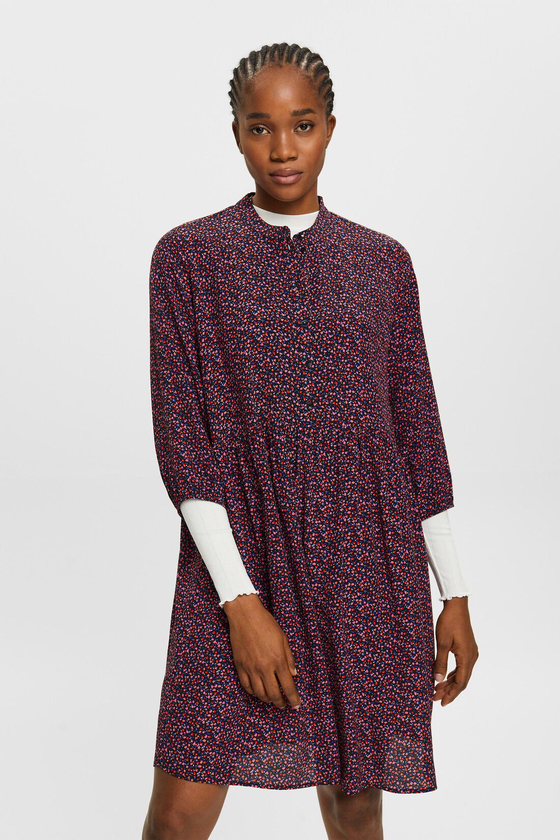 Florales Midikleid mit Kn&ouml;pfen