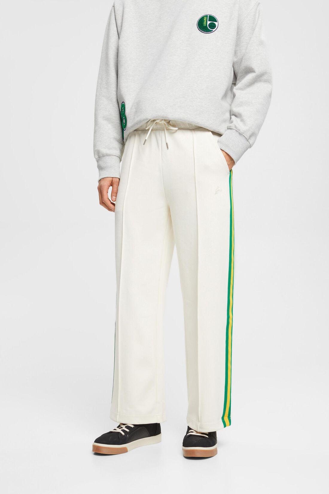 Hose mit weitem Bein
