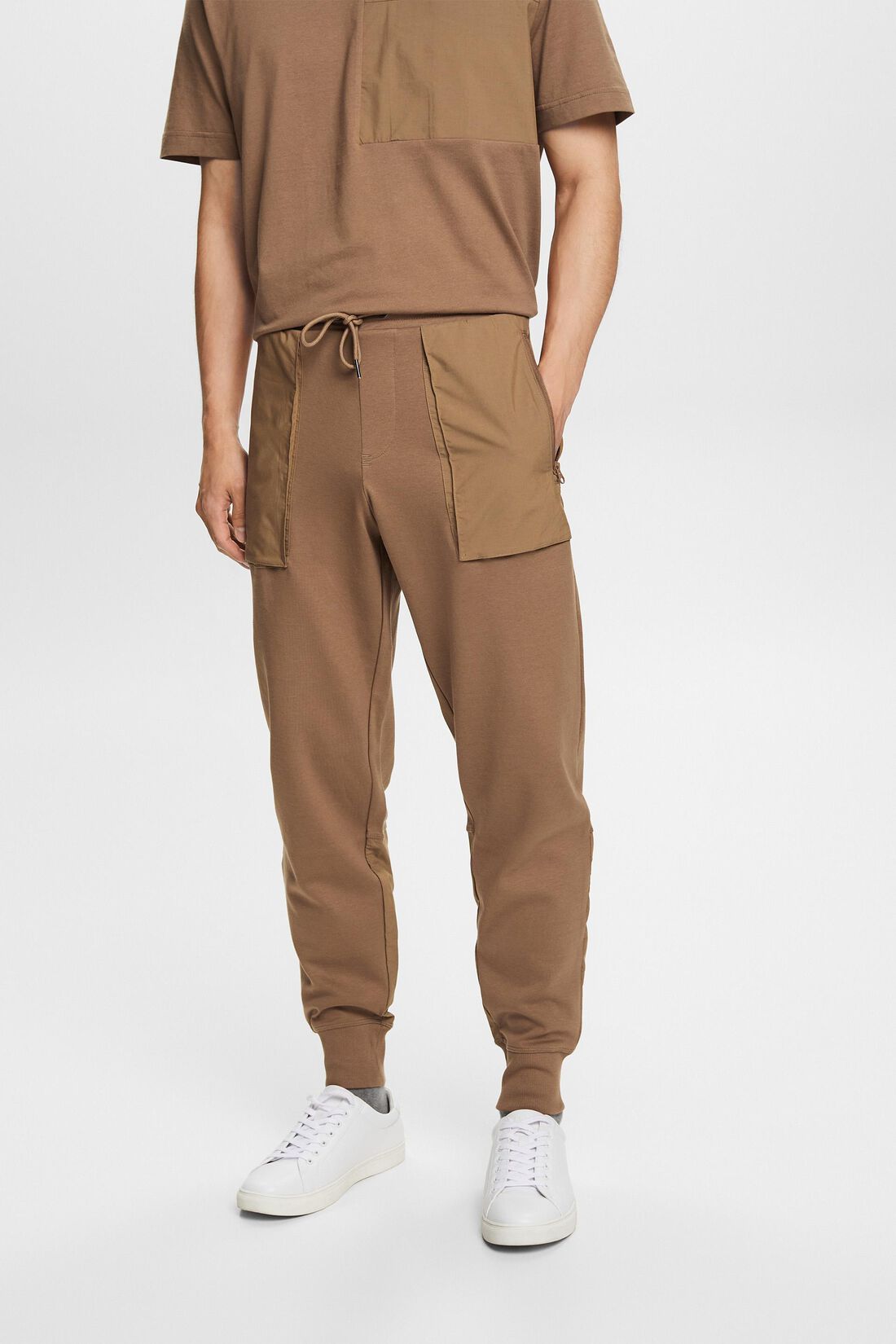 Cargo-Jogger aus Materialmix