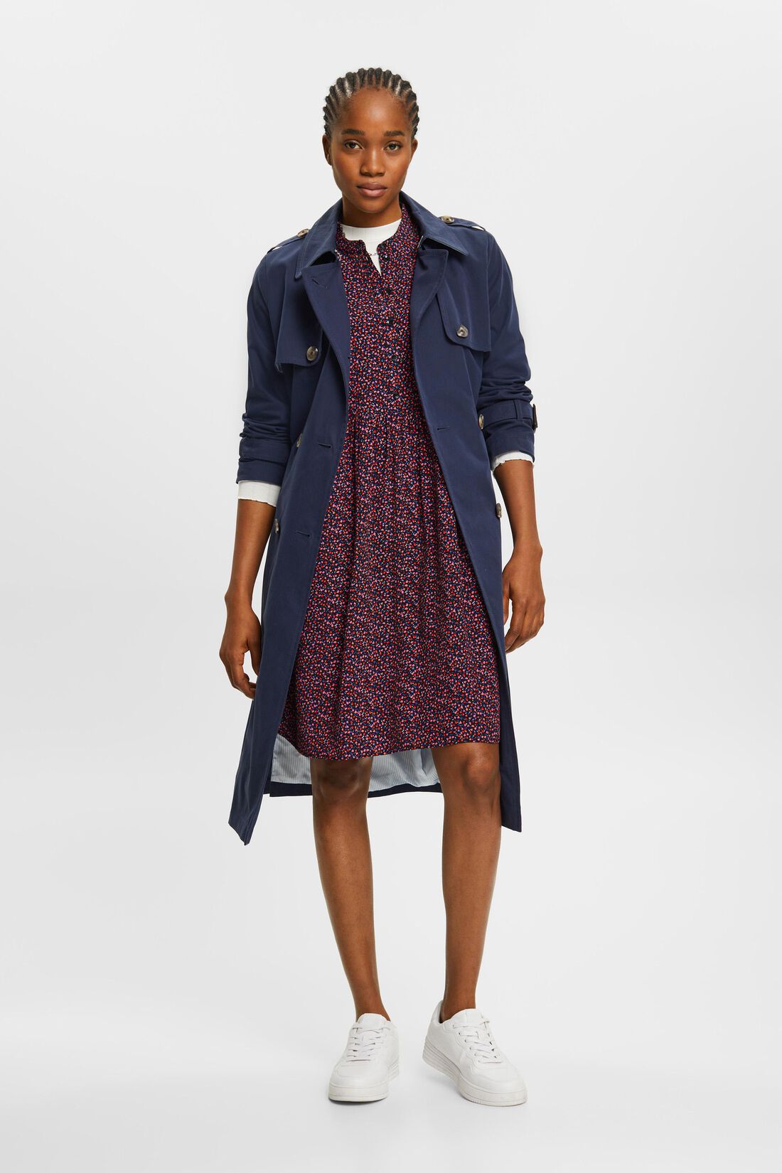 Florales Midikleid mit Kn&ouml;pfen