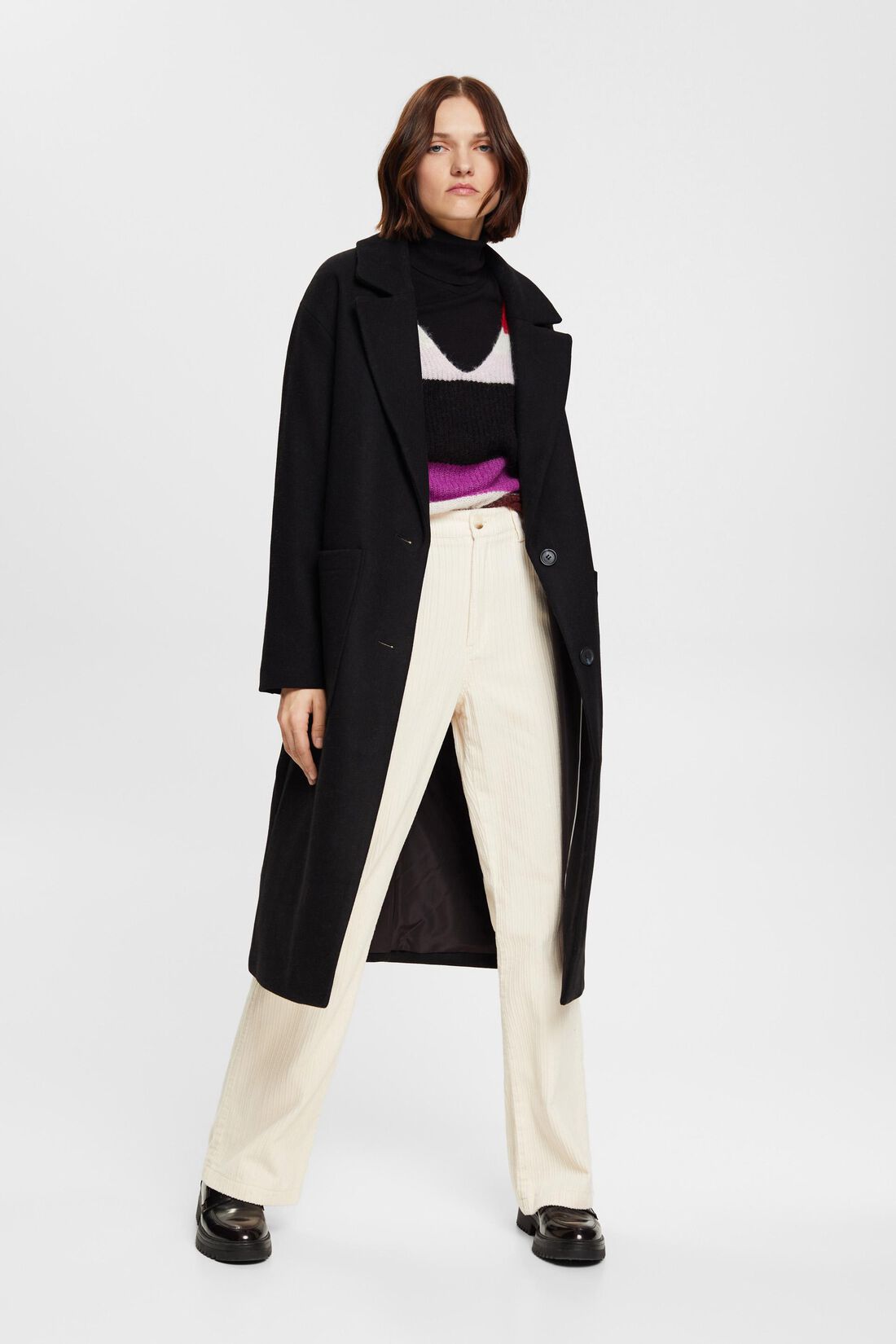 Gestreifter V-Pullover mit Wolle und Alpaka