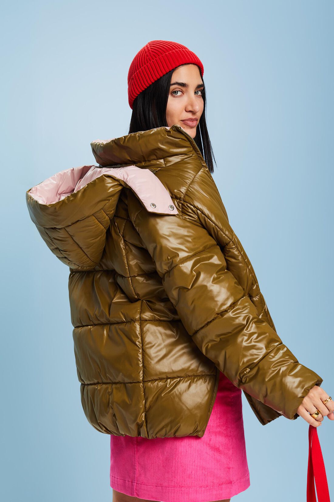 Steppjacke mit Kapuze