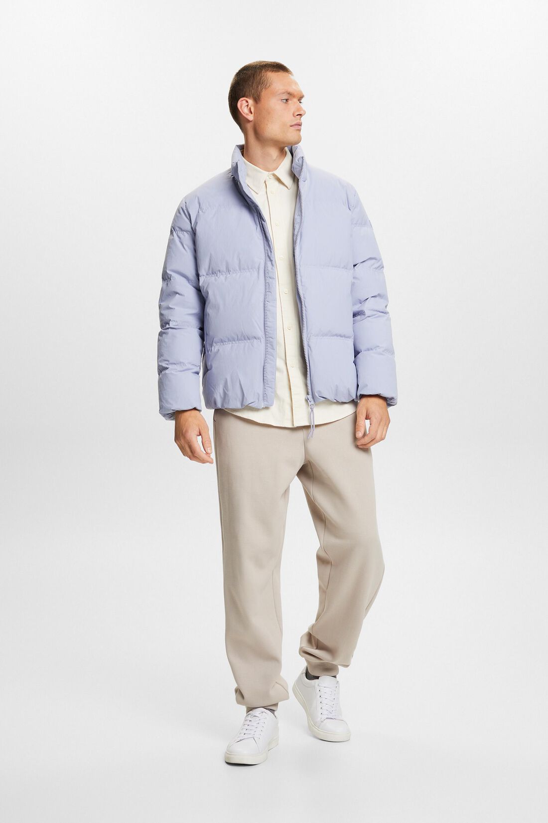 Recycelt: Pufferjacke mit Daunen