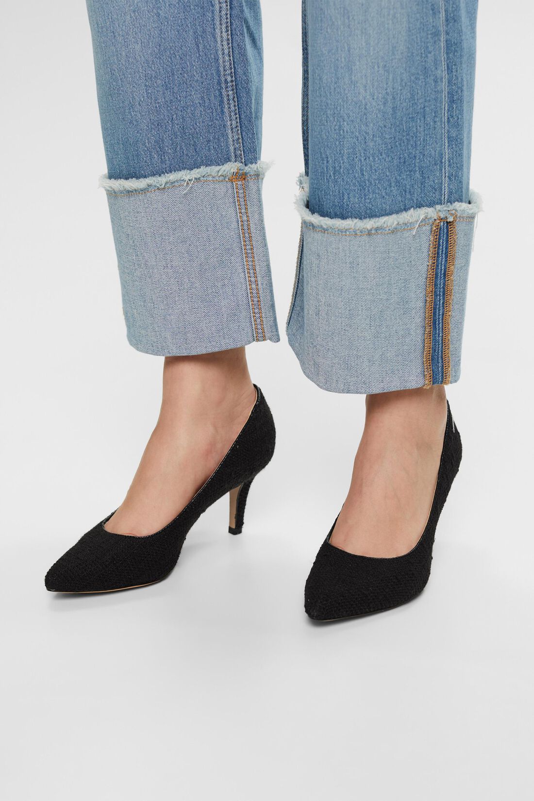 Boucl&eacute;-Pumps