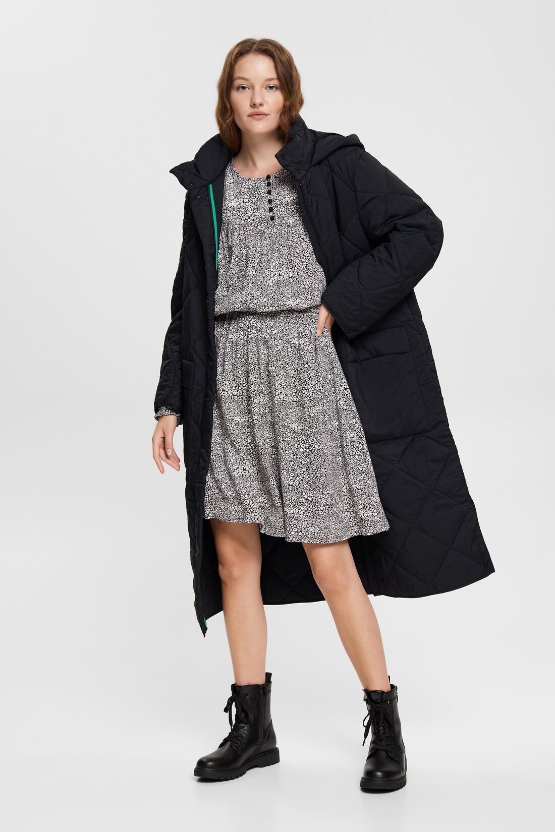 Gebl&uuml;mtes Kleid mit langem Arm, LENZING&trade; ECOVERO&trade;