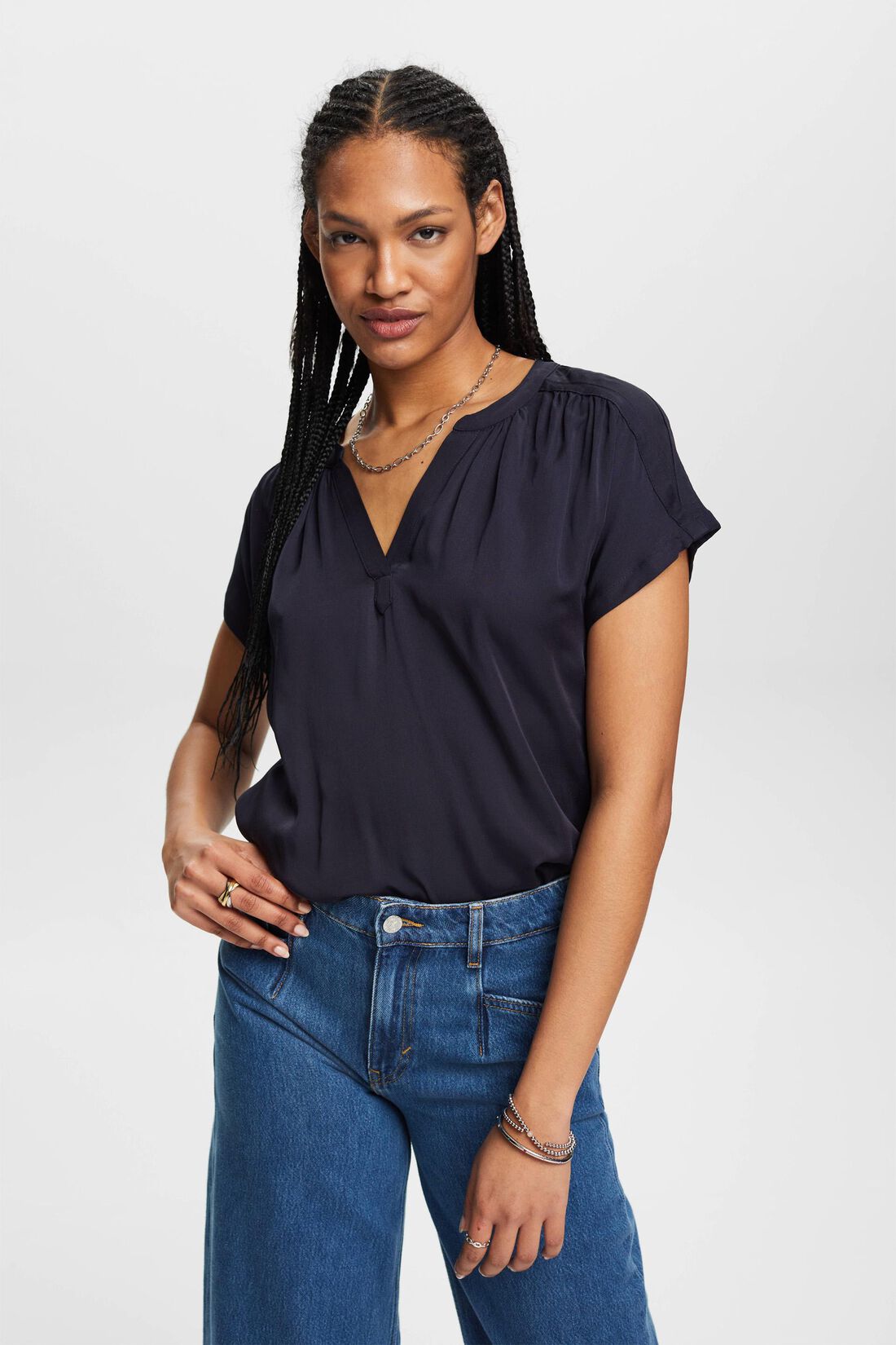 Bluse mit V-Neck, LENZING&trade; ECOVERO&trade;