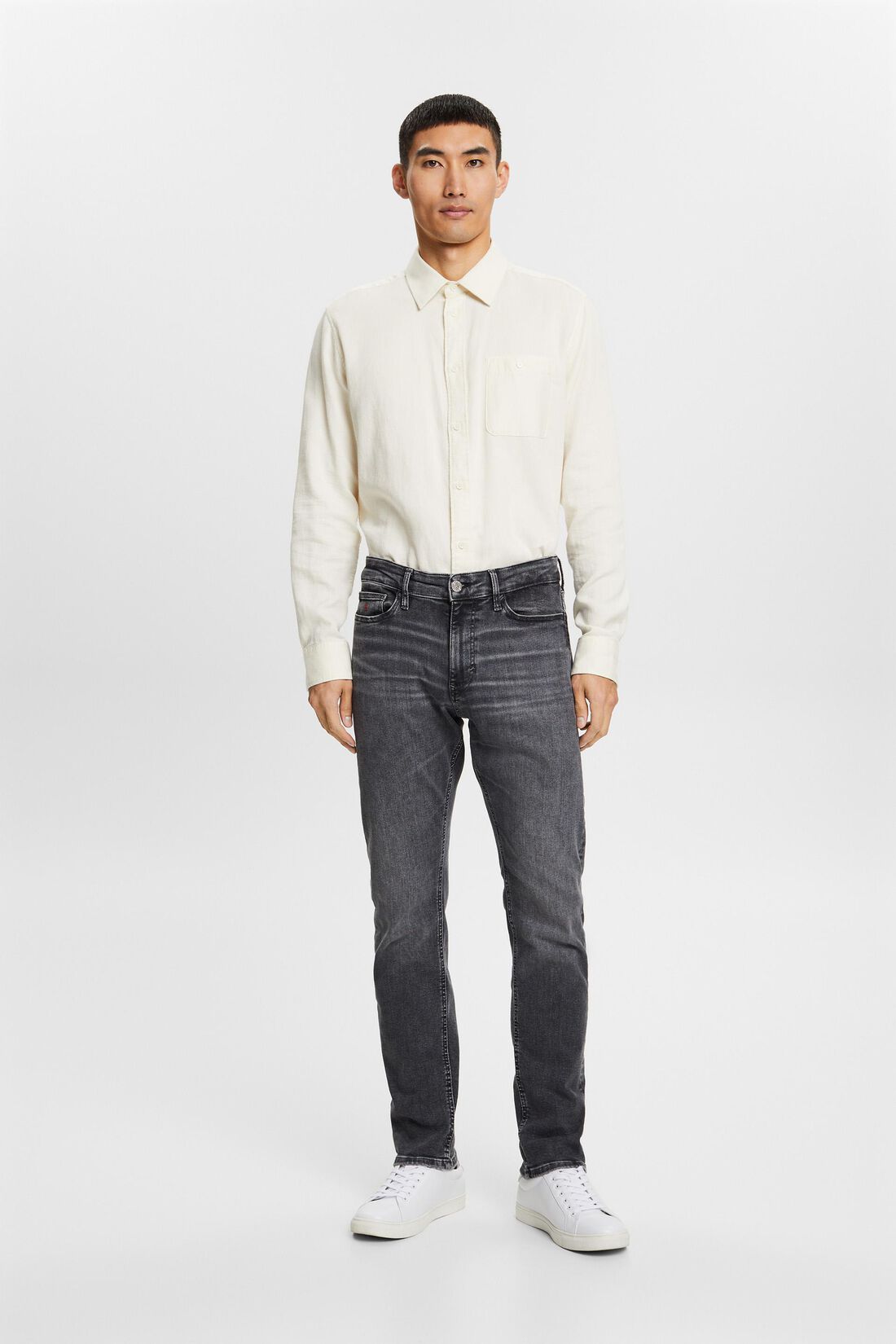 Schmale Jeans mit mittlerer Bundh&ouml;he