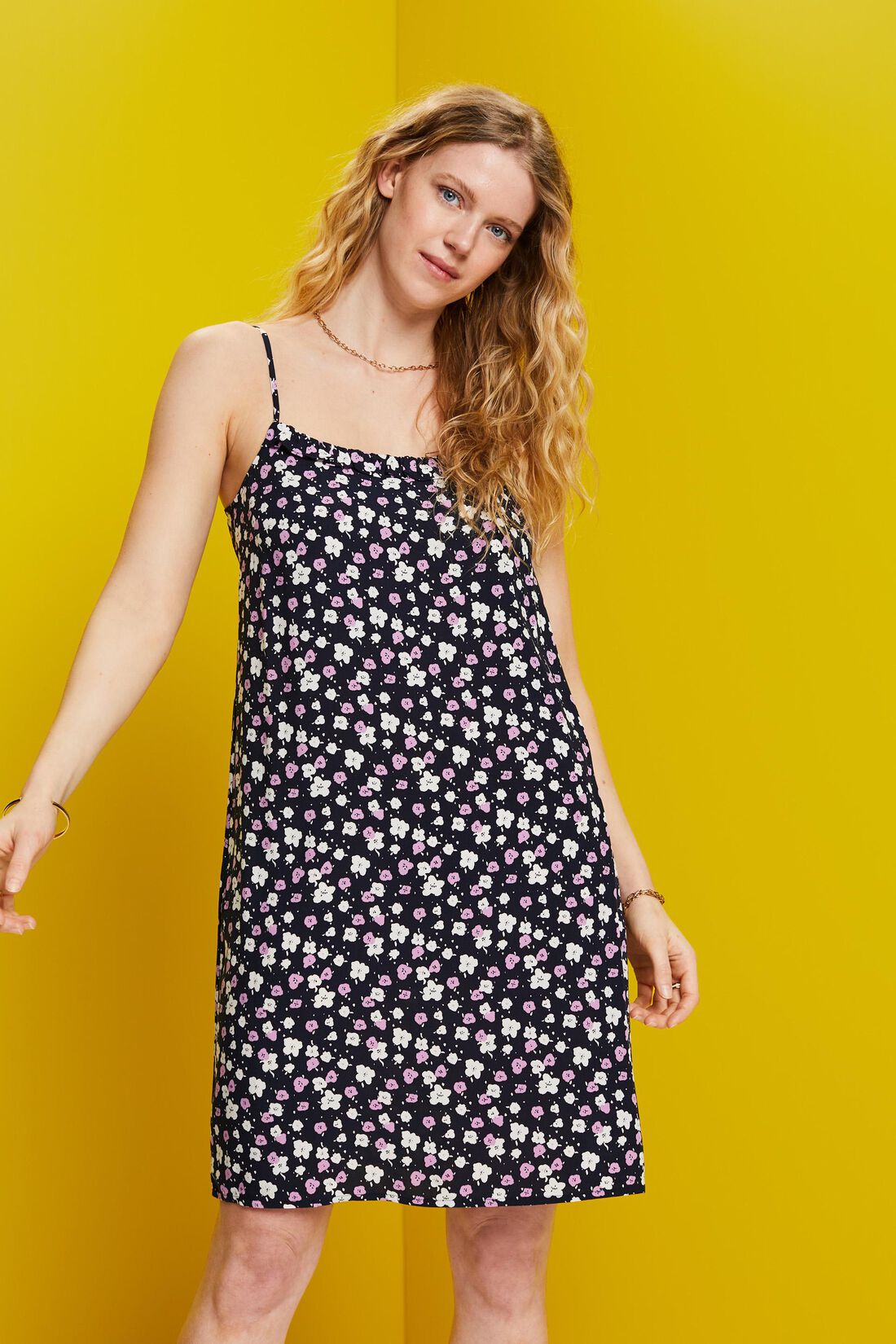 Dresses light woven