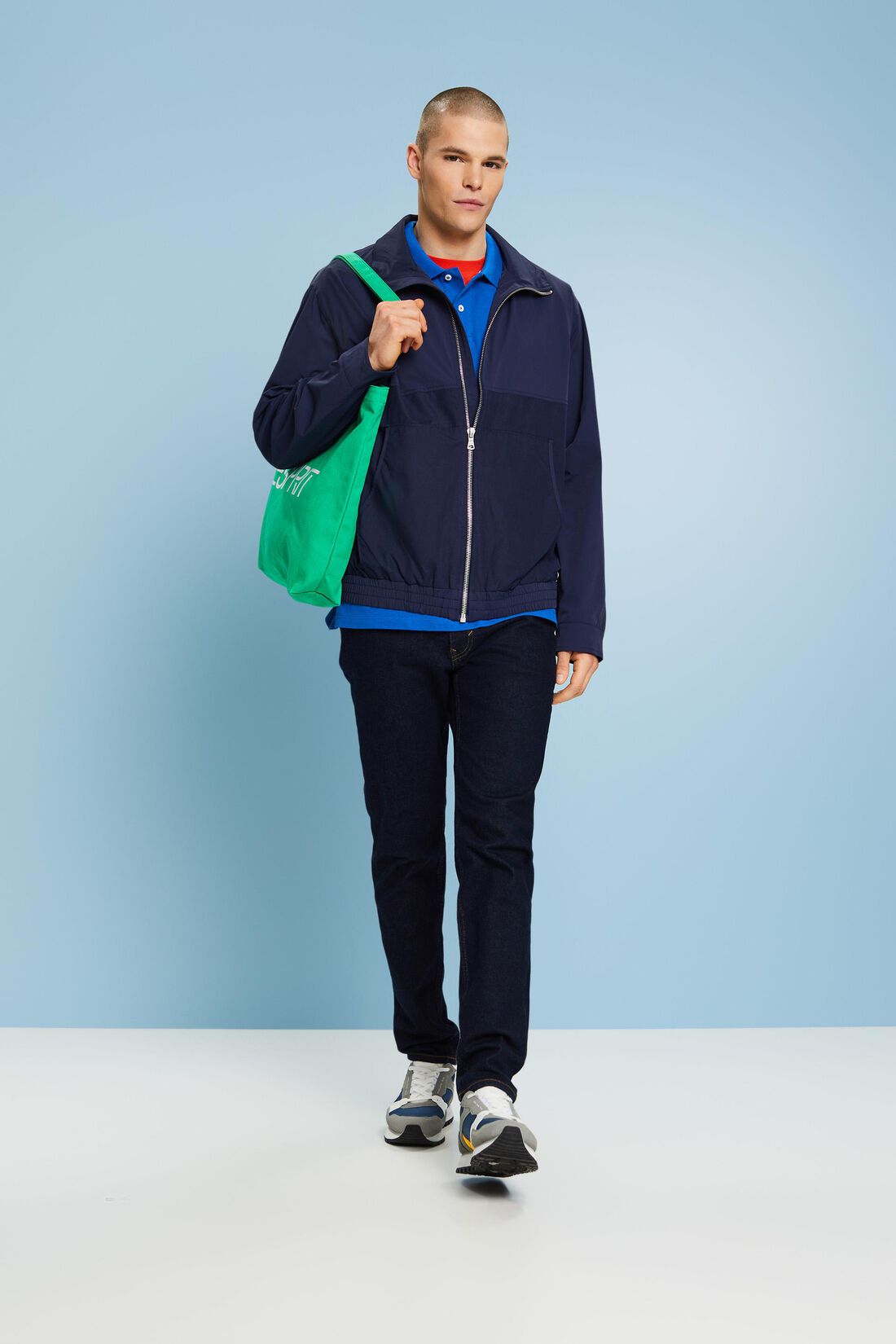 Windbreaker mit Rei&szlig;verschluss