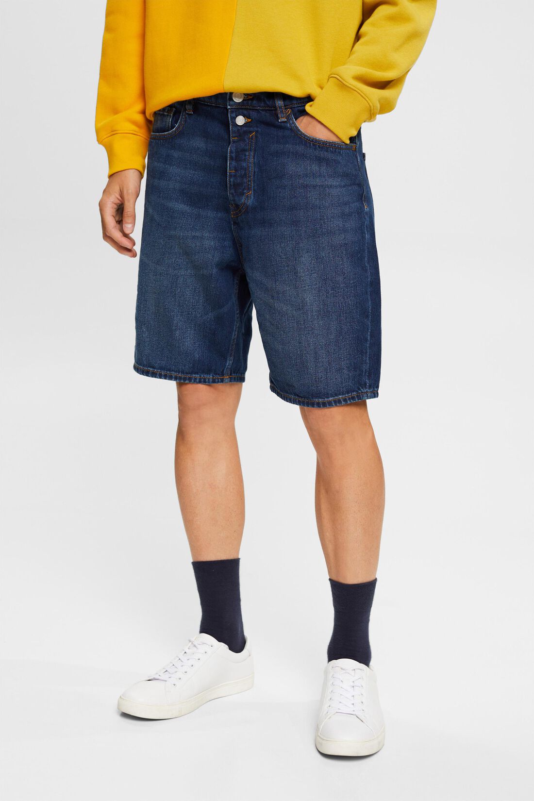 Nachhaltige Denimshorts mit lockerer Passform